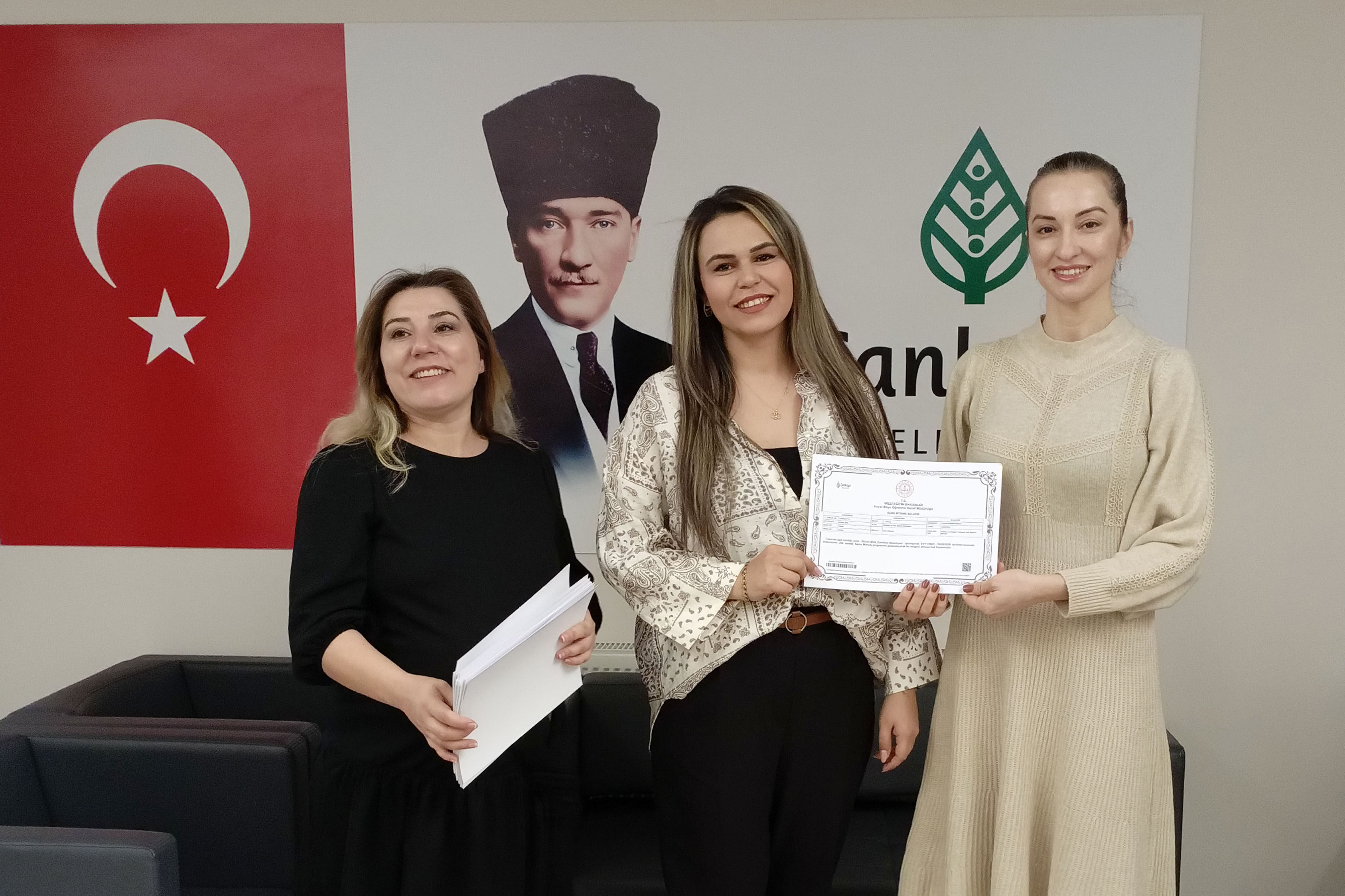 Kültür Sosyal Çankaya Evleri Kalıcı Makyaj Ve Cilt Bakım Kursu Sertifika (5)