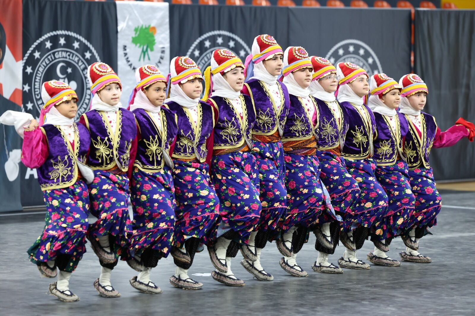 Mamak’ta Halk Oyunları Coşkusu (17)