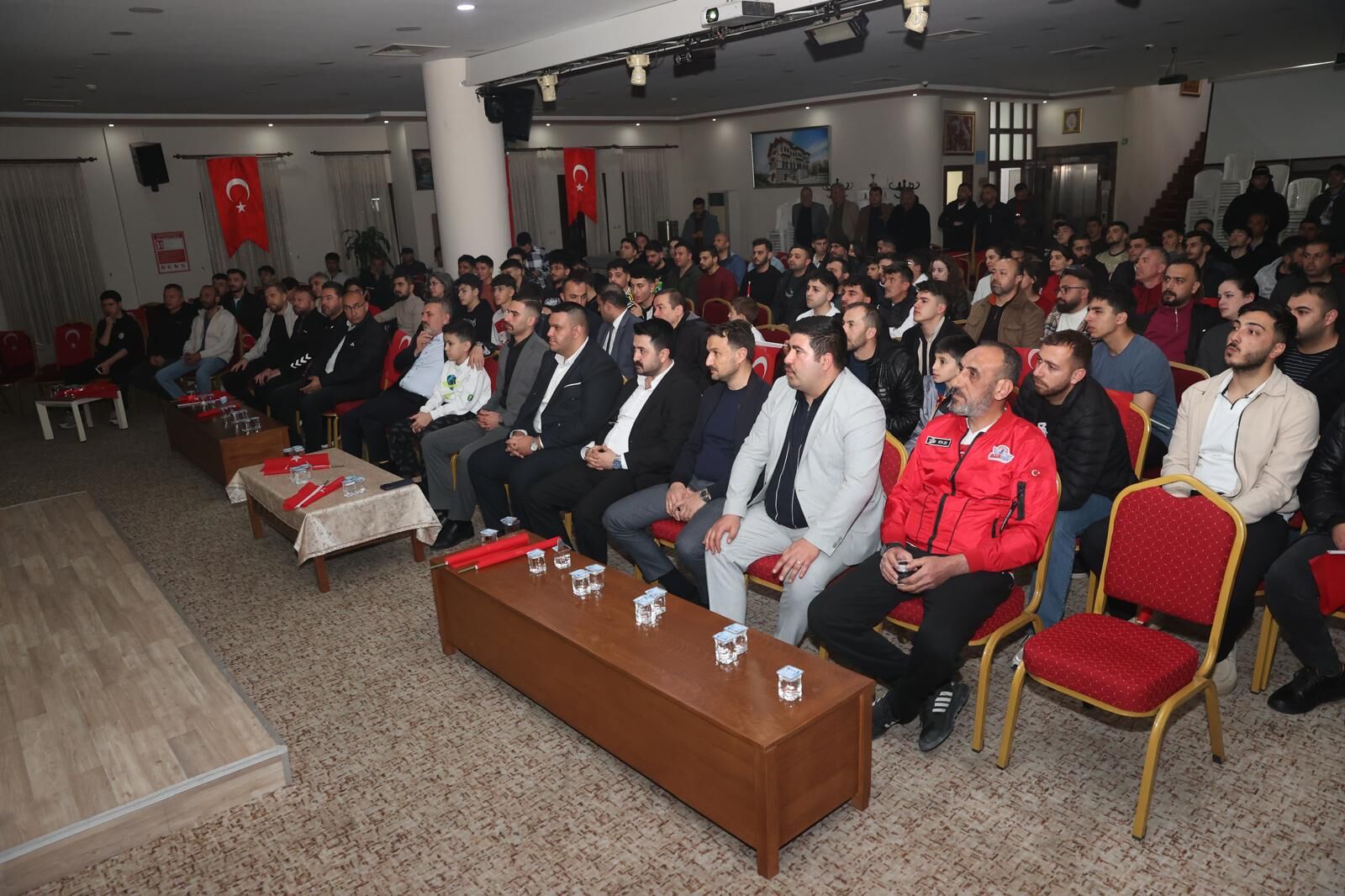 Sincan’da Milli Maç Heyecanı Kültür Evi’nde Yaşandı (2)