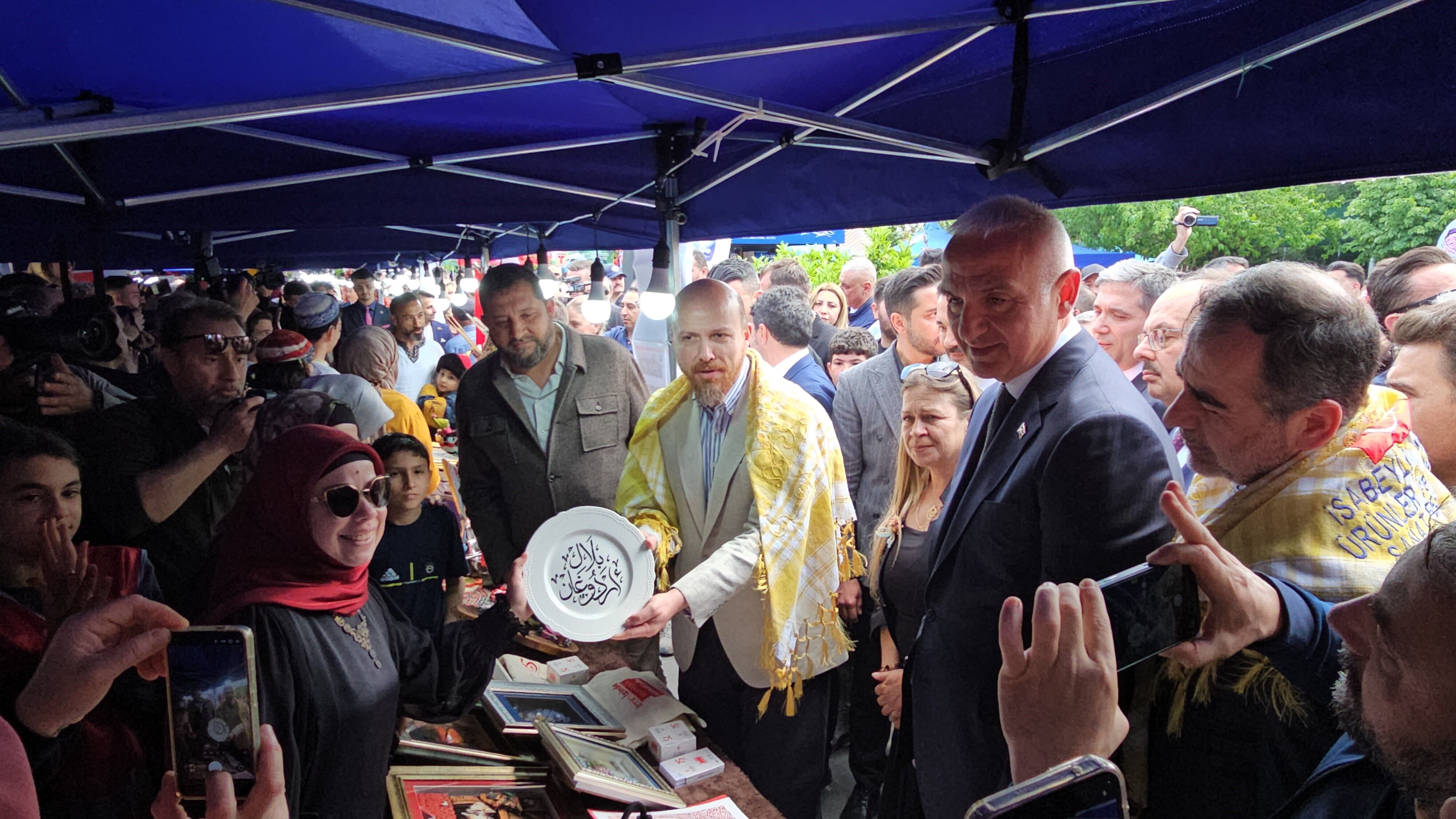 Bakan Ersoy festival açılışı