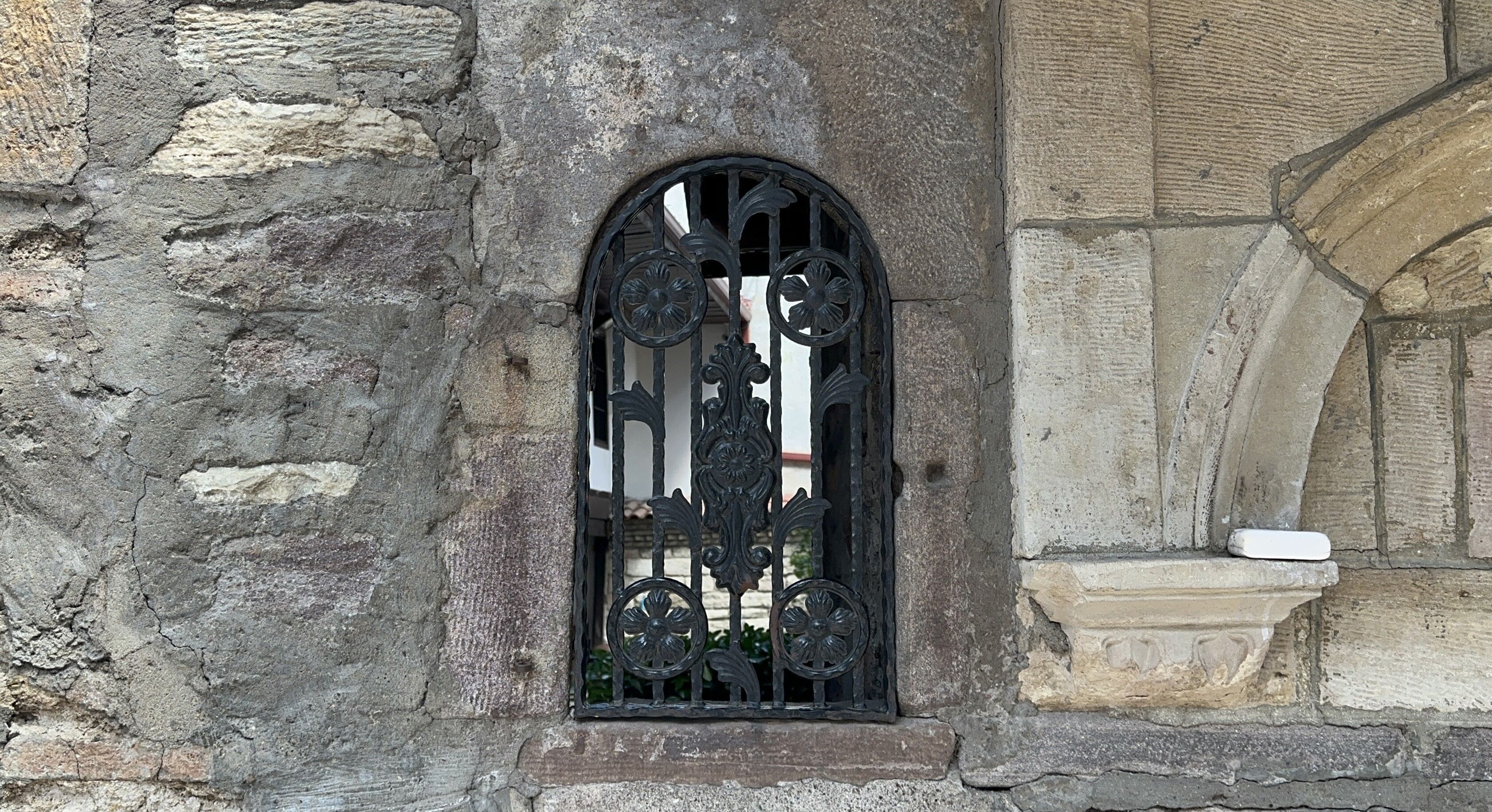 A W699297 04