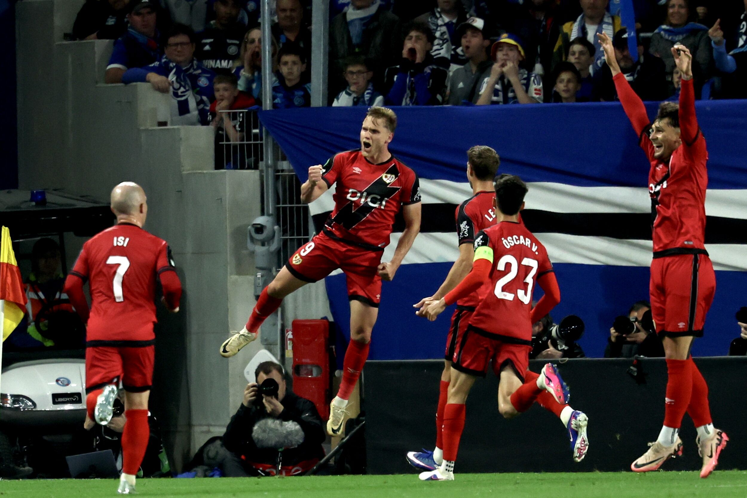 UEFA Konferans Ligi’nde finalistler belli oldu - 4