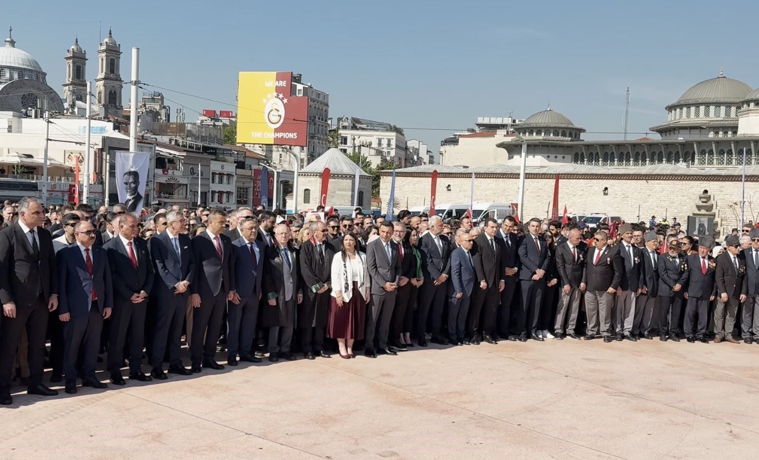 Taksim’de 19 Mayıs töreni düzenlendi - 4