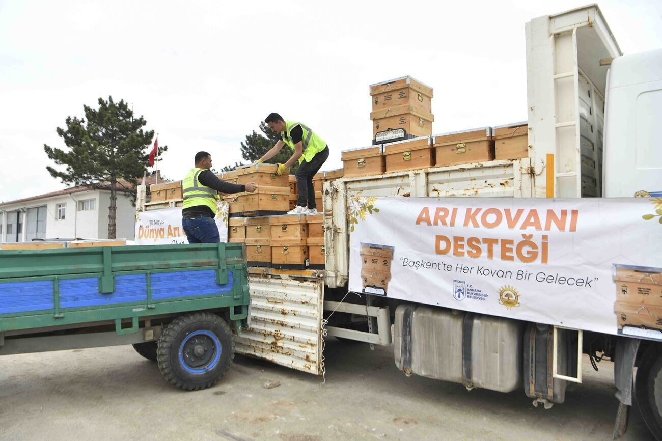 Abb’den Arıcılara 5 Bin Kovan Desteği (5)