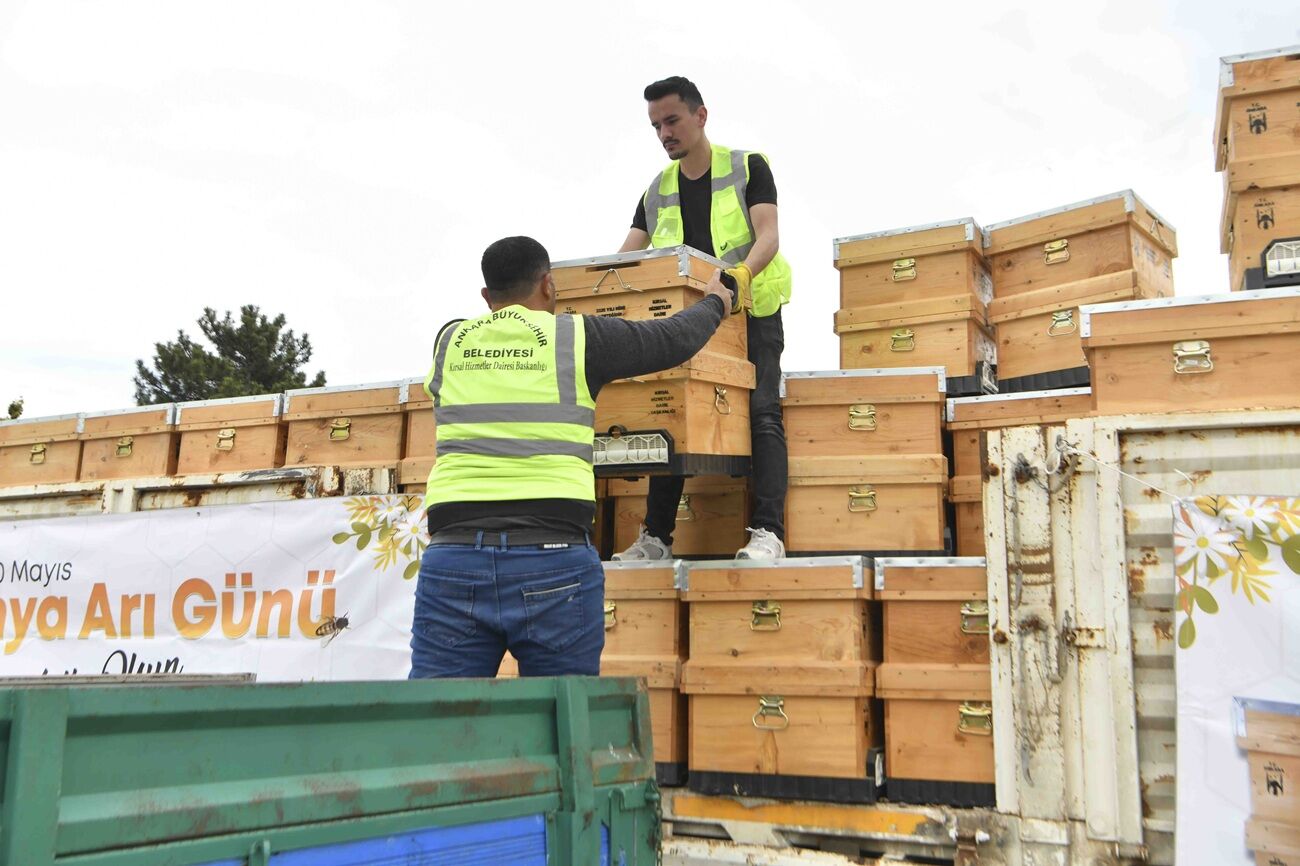 Abb’den Arıcılara 5 Bin Kovan Desteği (6)