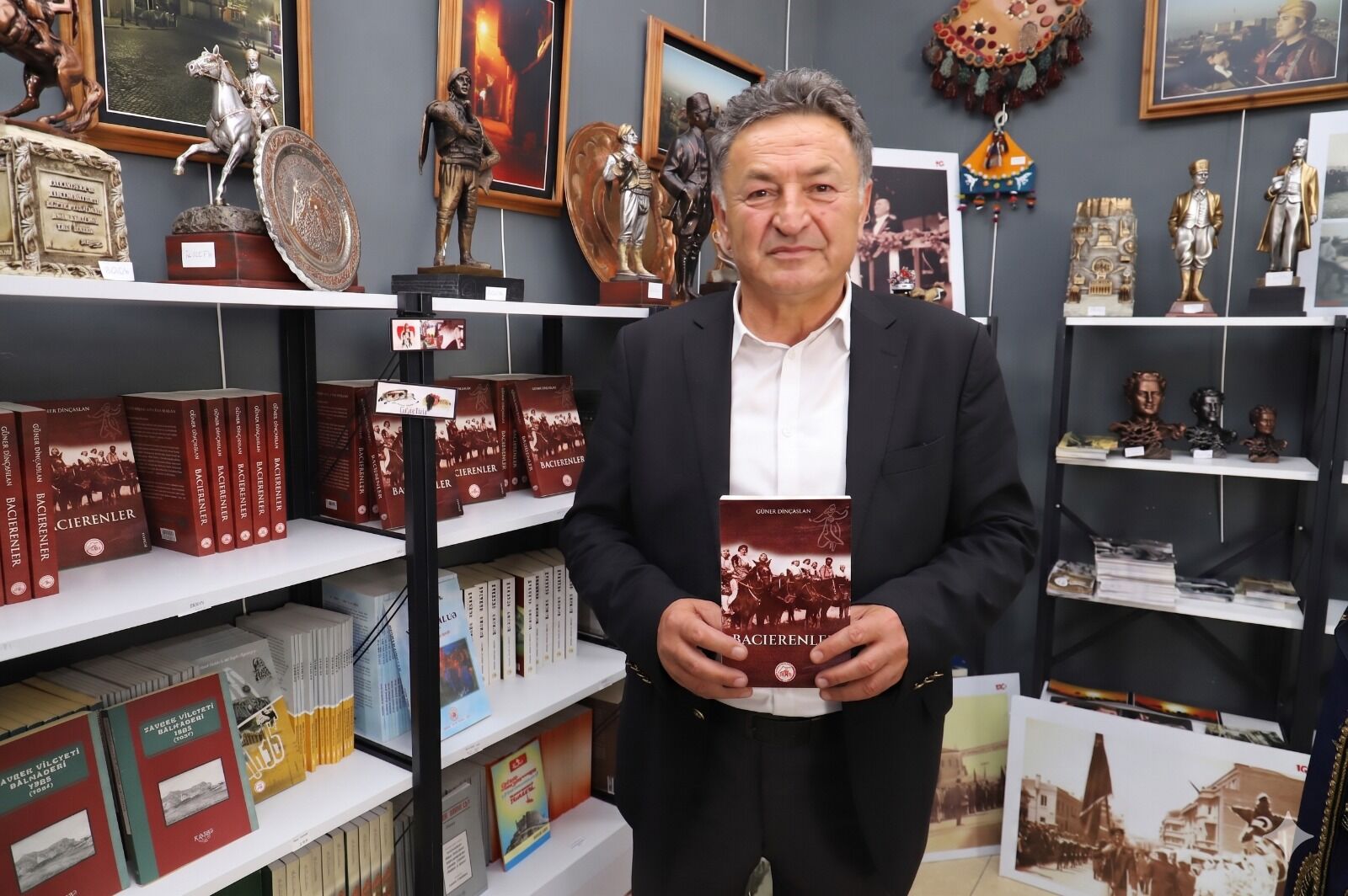 “Bacıerenler” Kitabı Okuyucularla Buluştu (3)