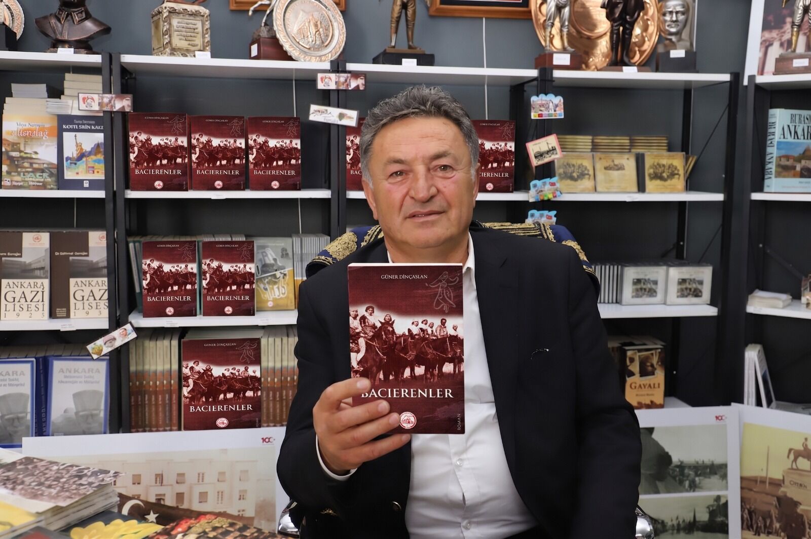 “Bacıerenler” Kitabı Okuyucularla Buluştu (5)