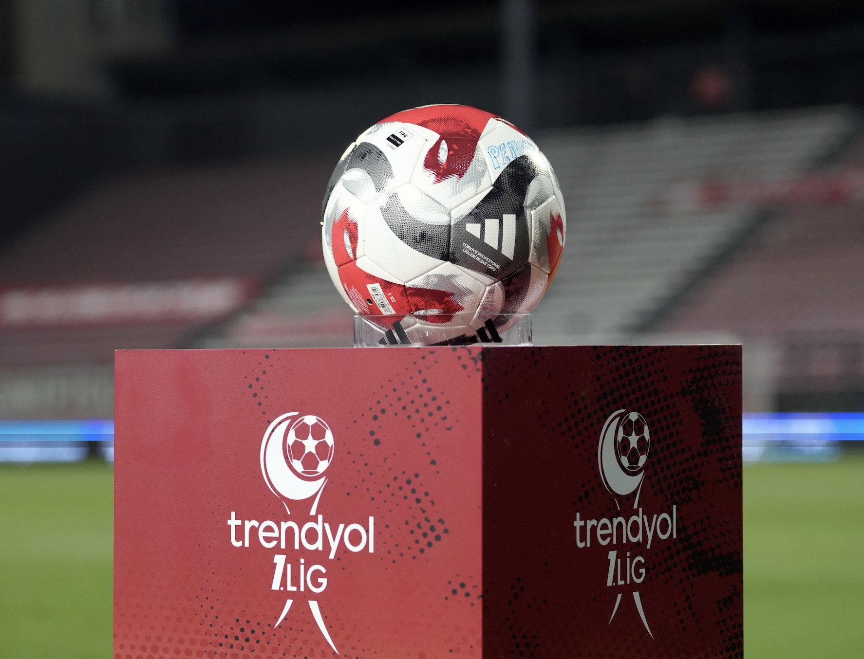 Süper Lig’e çıkacak ikinci takım belli oluyor