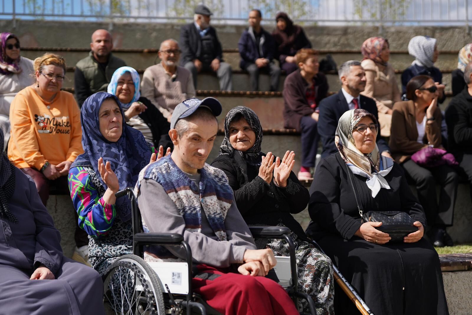 Engelli̇ler Haftasi (2)