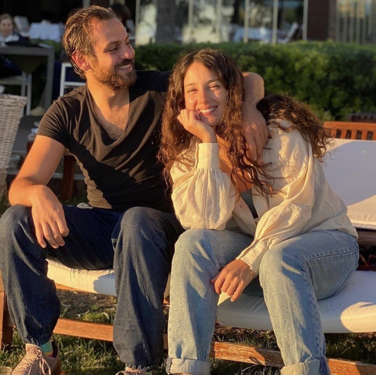 Erkan Kolçak Köstendil Ve Cansu Tosun2