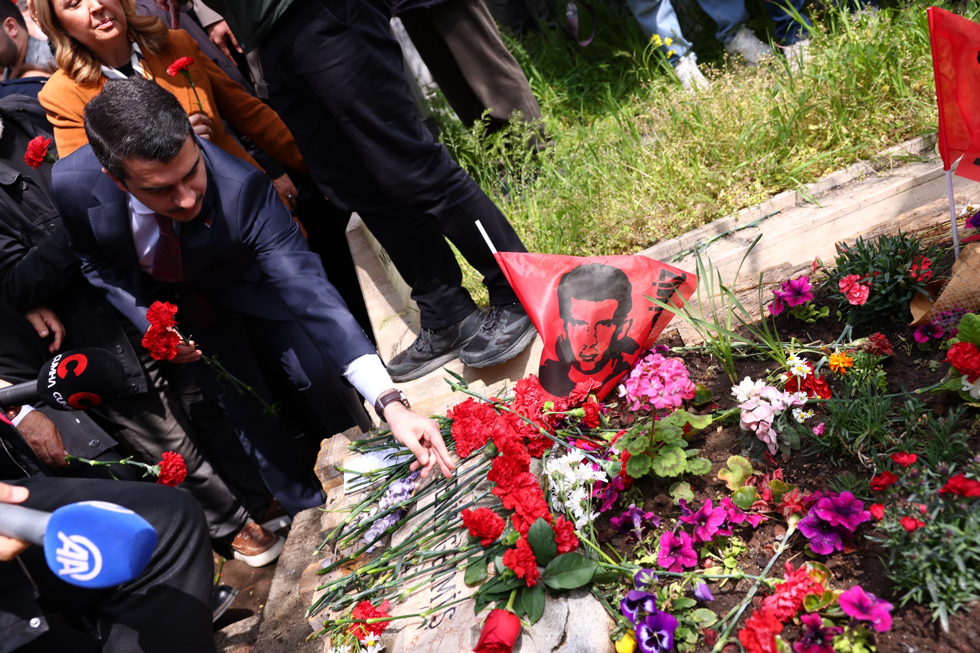 Fidan Anma Hüseyin Can Güner (2)
