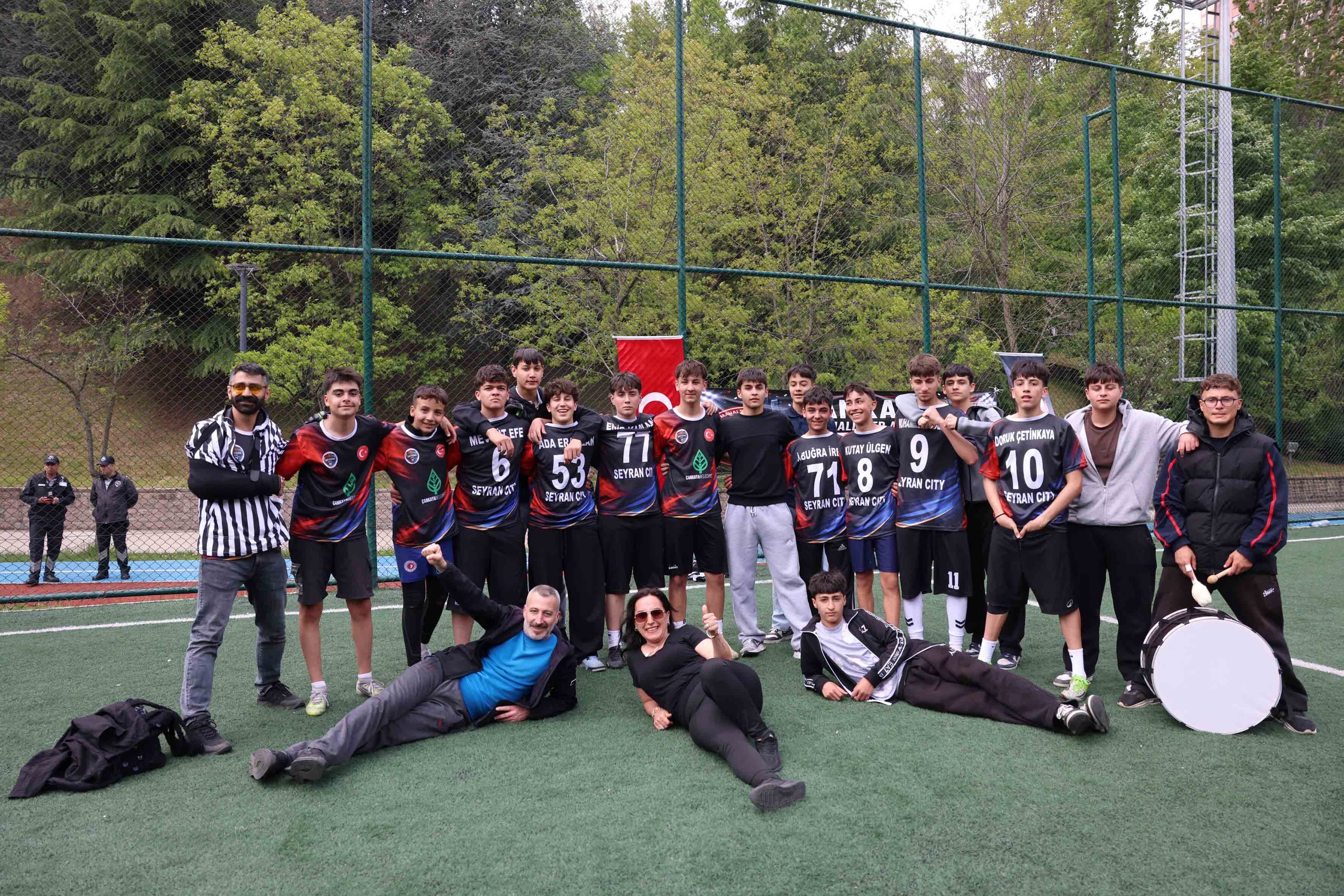 Gençlik Ve Spor Hizmetleri Mahalleler Arası Futbol Turnuvası (15)