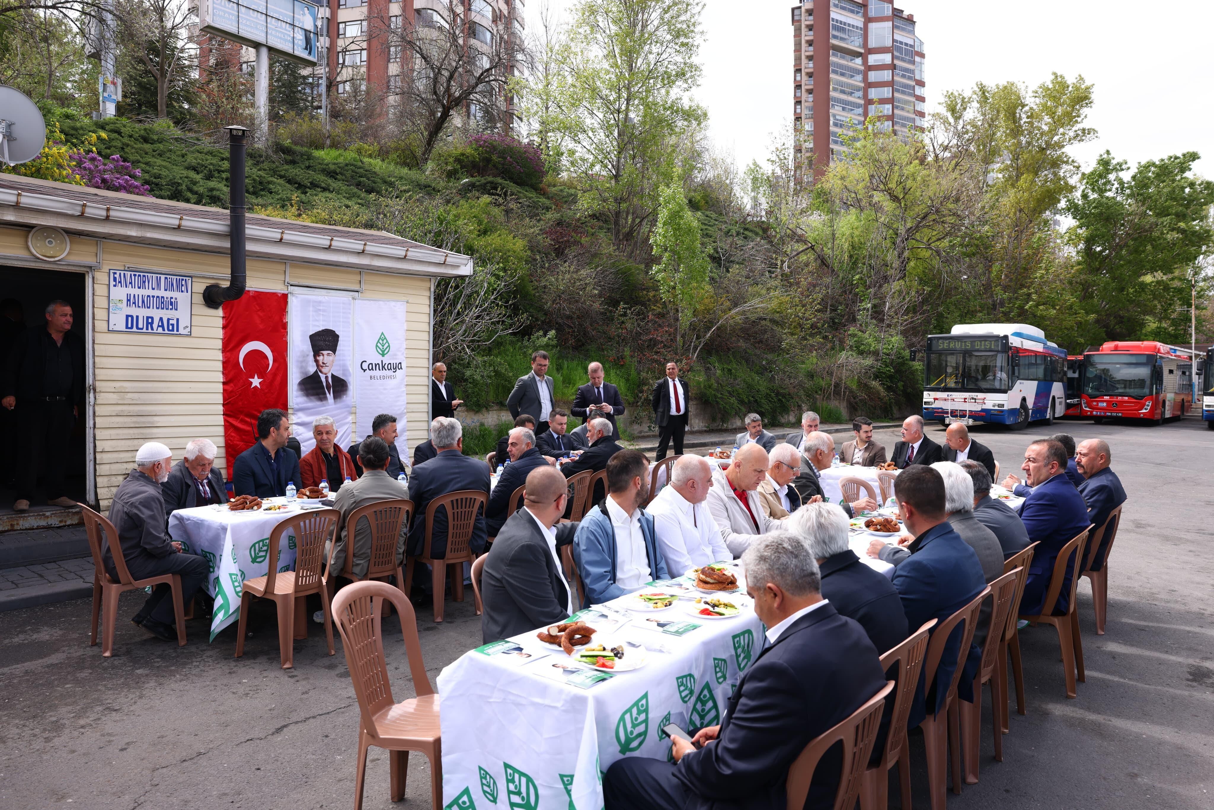Hüseyin Can Güner Halk Otobüsü Esnafı Kahvaltı (7)