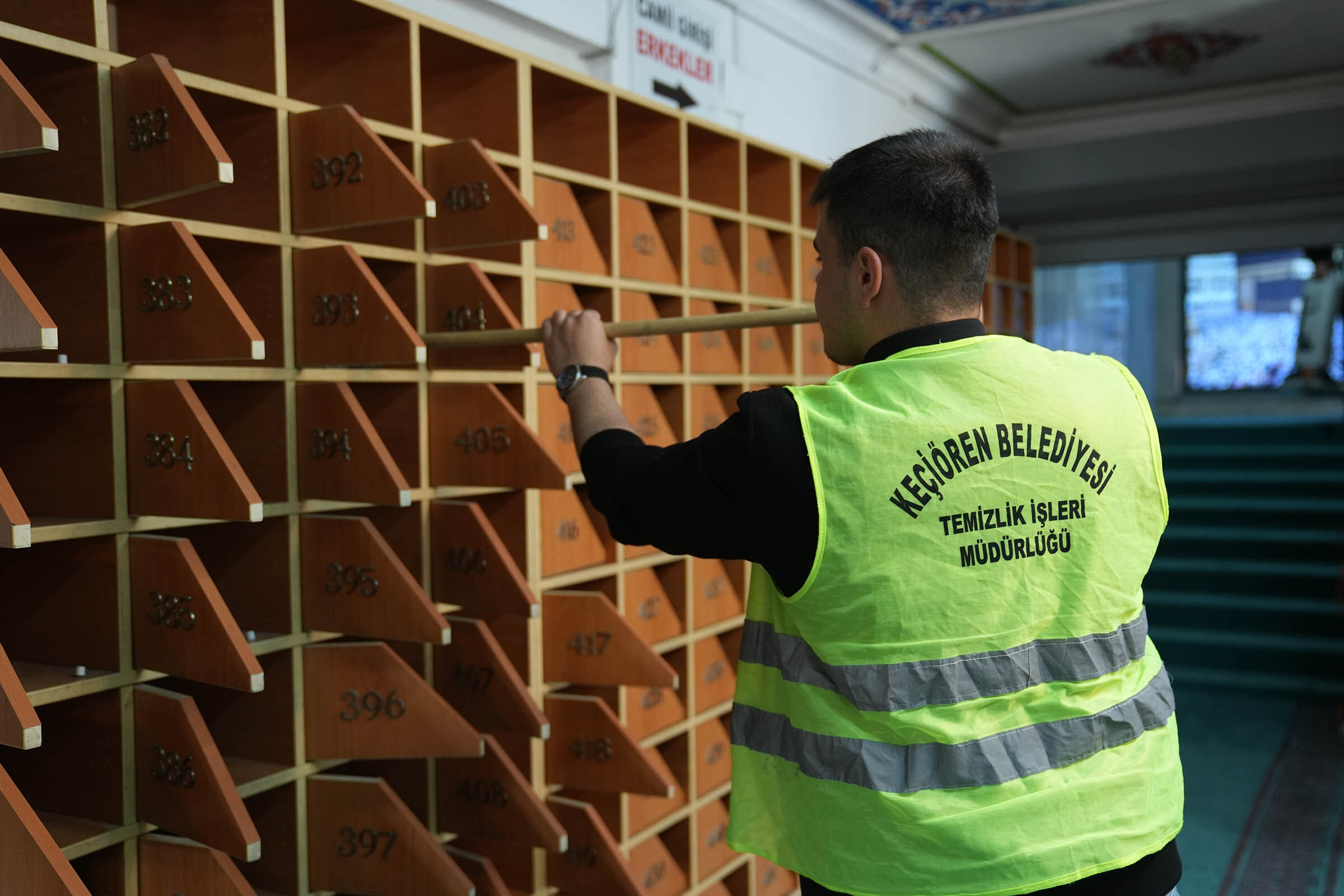Keçiören’de Camiler Bayram Öncesi Temizlendi (2)