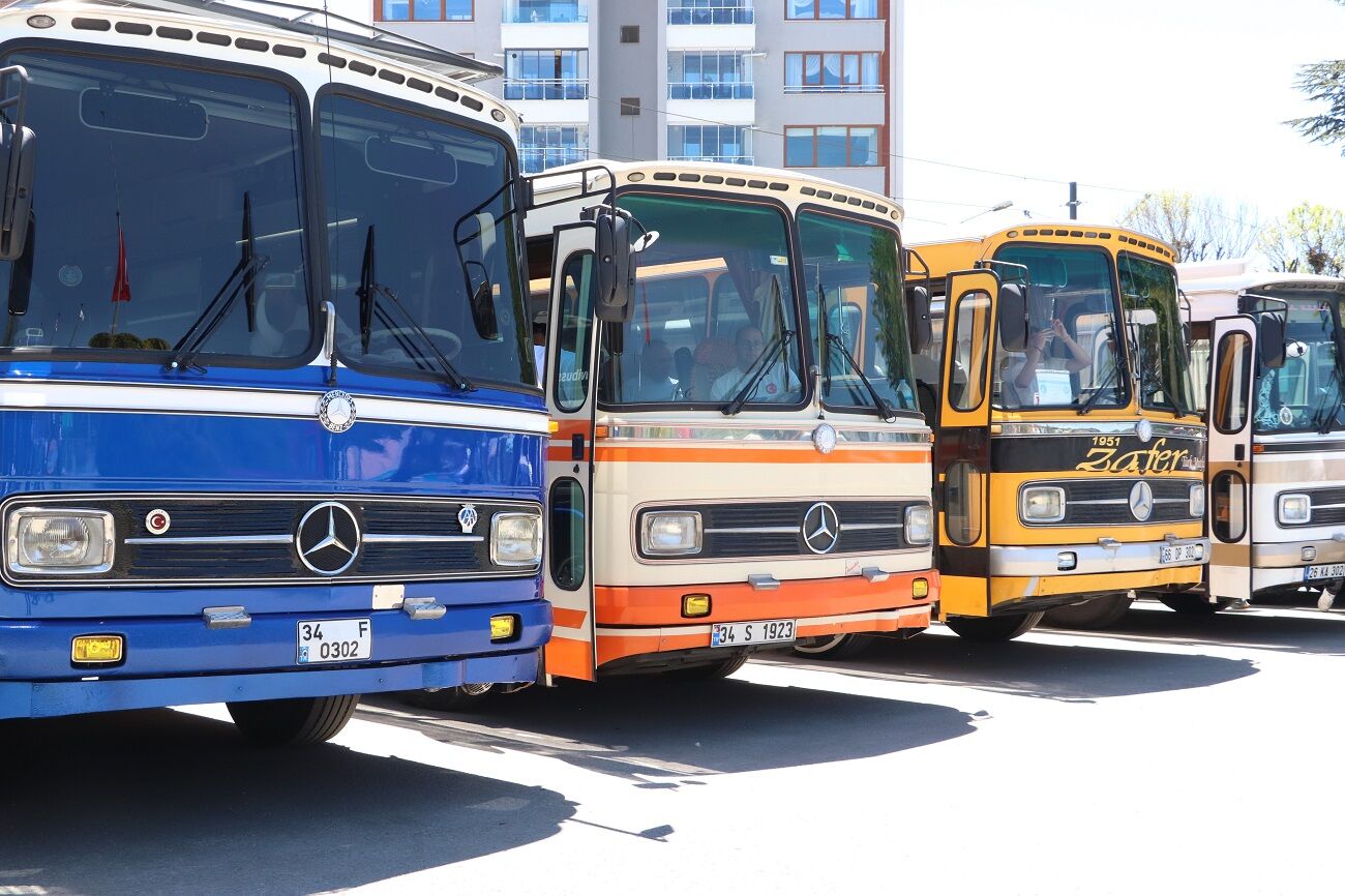 Klasik Otobüsler Eskişehir’de (1)