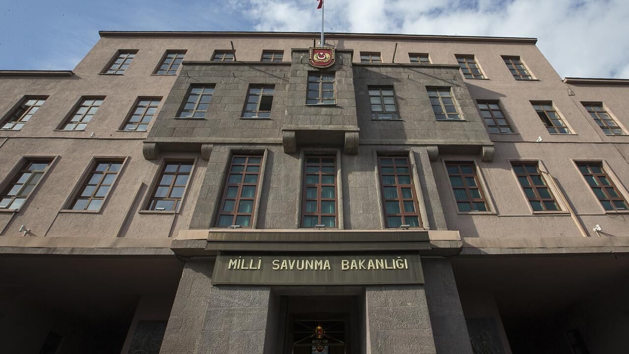 M S B-1