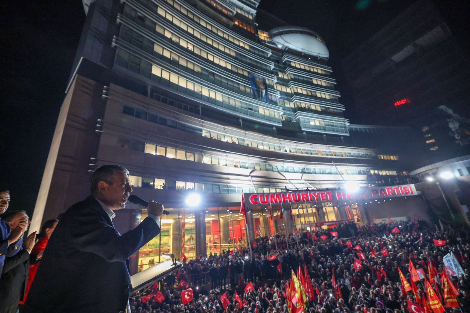 Özgür Özel Chp (3)