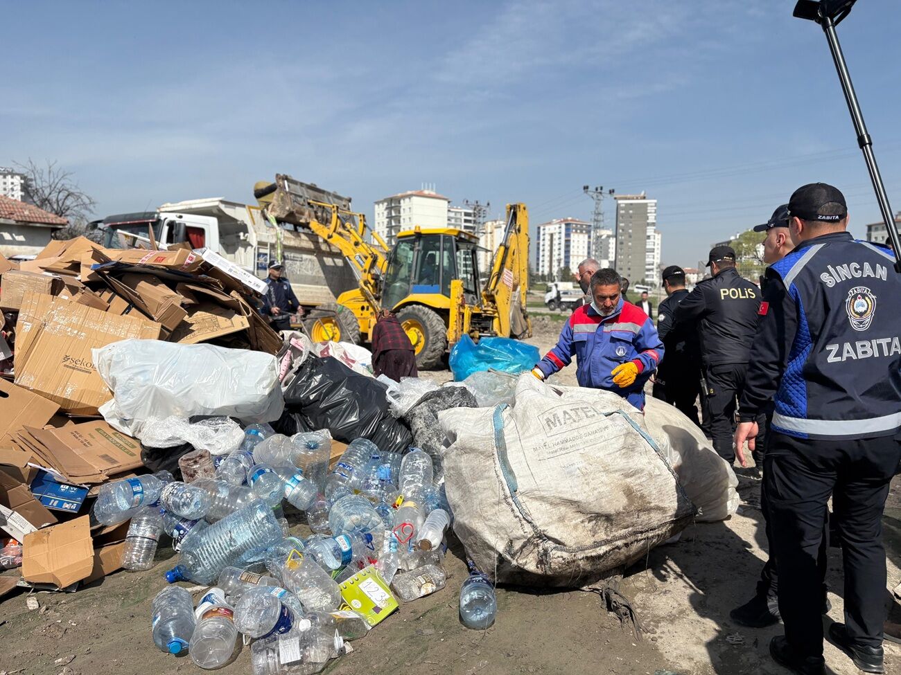 Sincan’da Kaçak Ahırlara Ve Atıklara Müdahale (3)