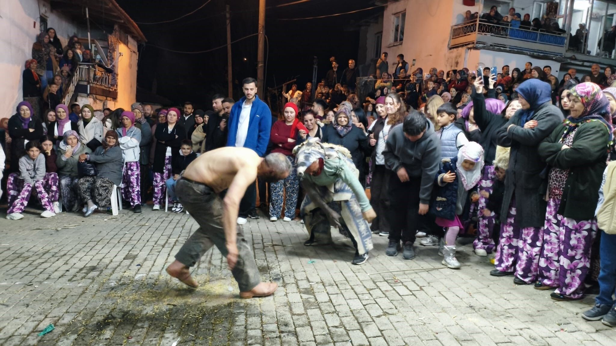 Sındırgı’da Hıdırellez Şenliği Düzenlendi (5)