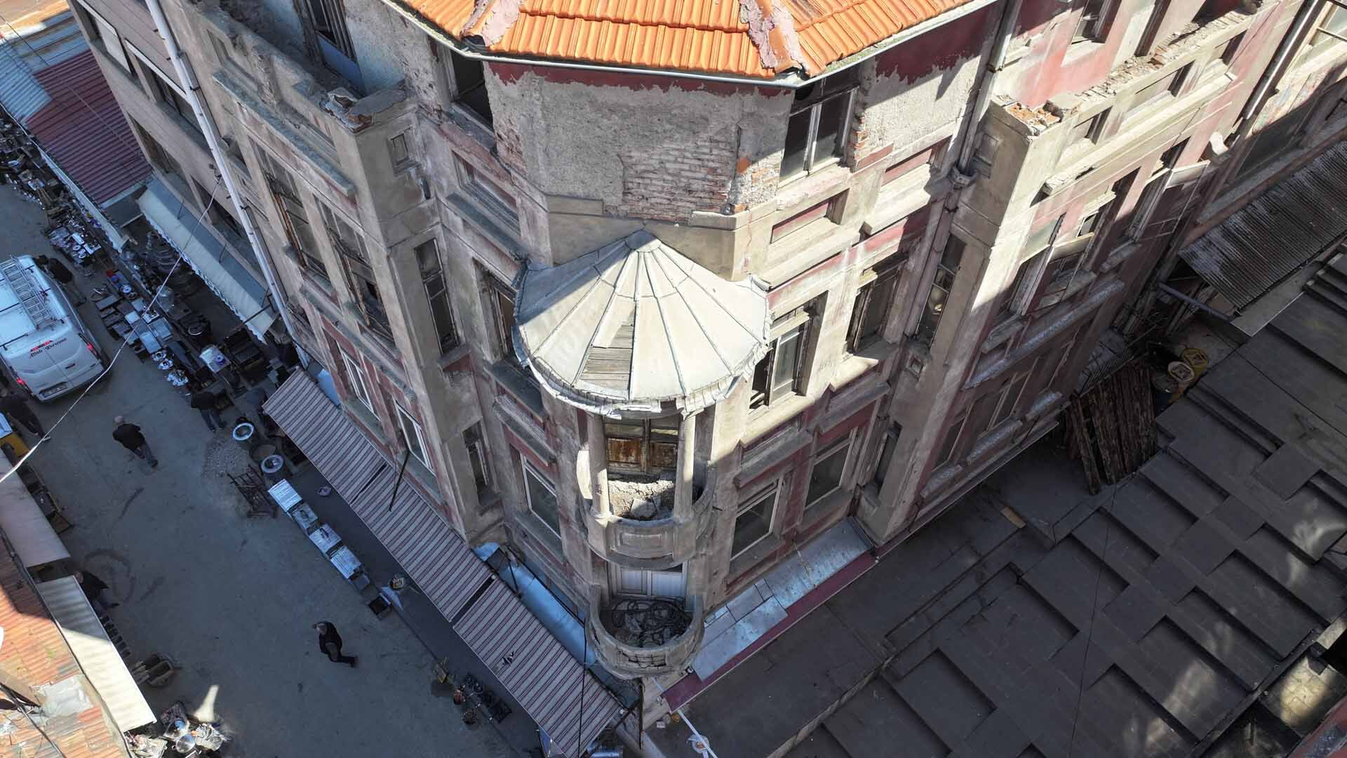 Ulus’ta Tenekeciler Caddesi Yenileniyor (5)