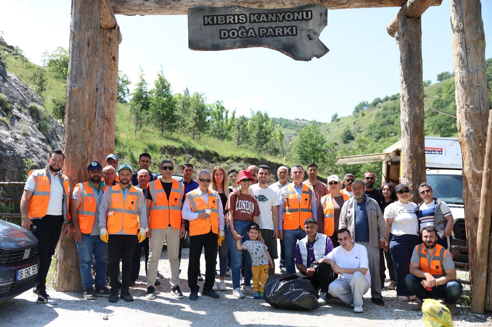 06.06.2026 Mamak Belediyesi’nden Kıbrıs Kanyonu’nda Çevre Temizliği (5)