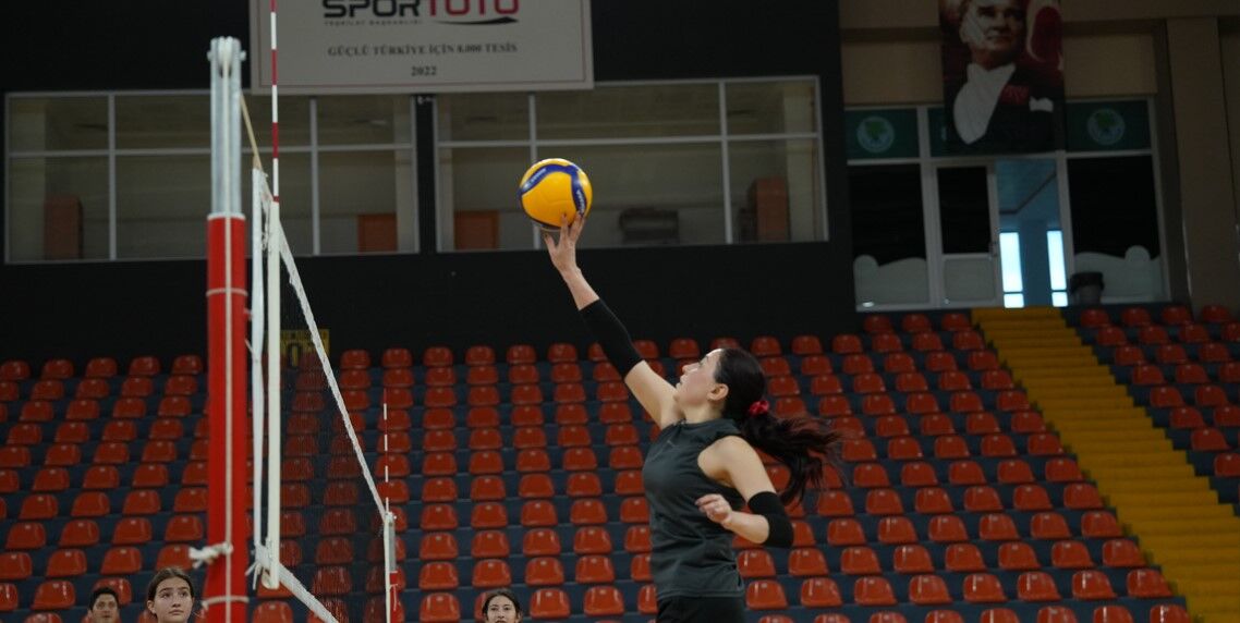 10.06.2026 Mamak Belediyesi’nden Kız Voleybol Altyapı Seçmeleri (3)