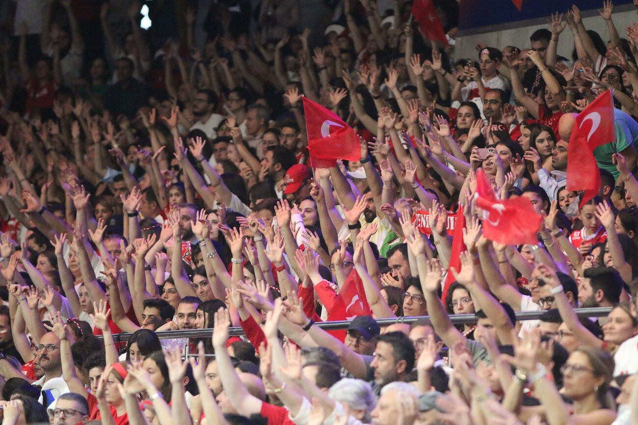 A Milli Kadın Voleybol Takımı, (2)