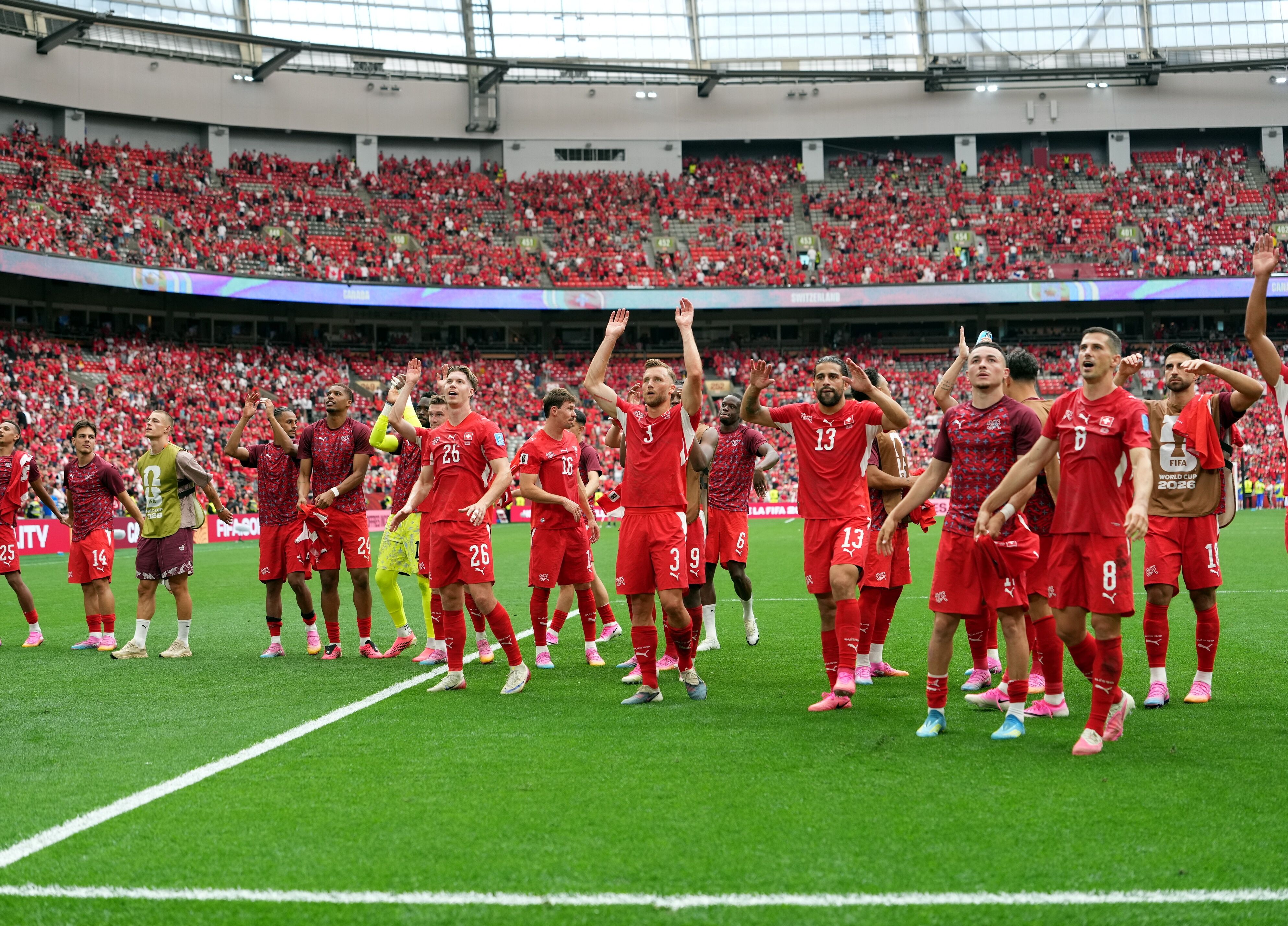 İsviçre lider çıktı, Kanada son 32 biletini aldı - 3