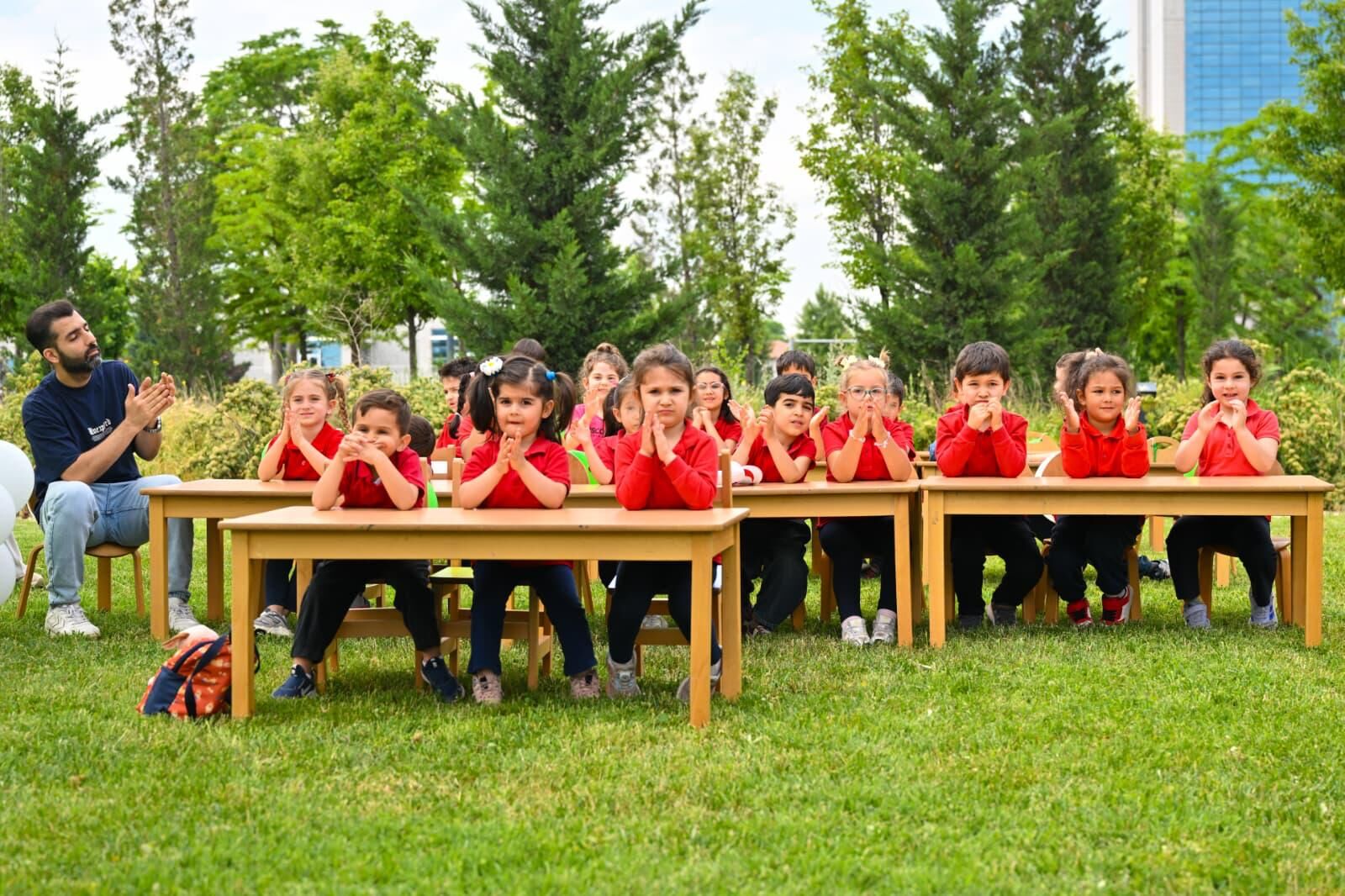 Altindağ’da Atiklar Defi̇leye Dönüştü (7)