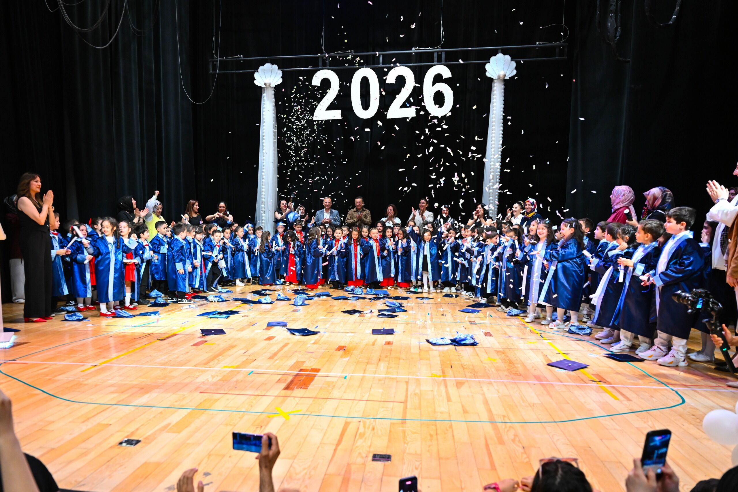 Altındağlı Minikler Diplomalarını Aldı (1)