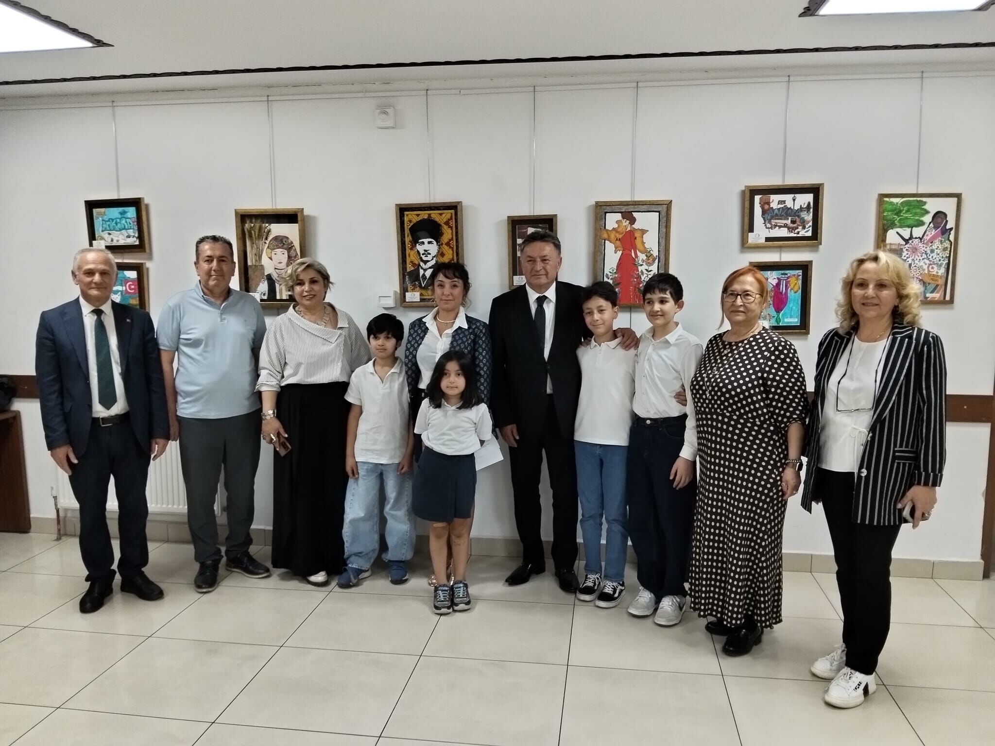 Ankara Konağı’nda Çocukların Ankara Resimleri Sergileniyor (5)