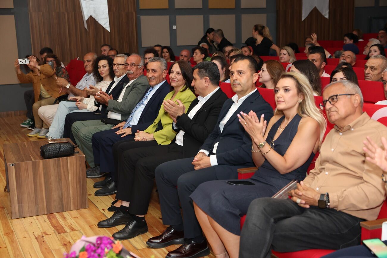 Bir Tel Yetti, Gönüller Buluştu (4)