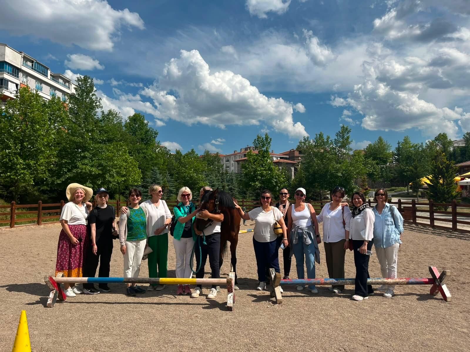 Büyükelçi̇ Eşleri̇ Altinköy’de (3)