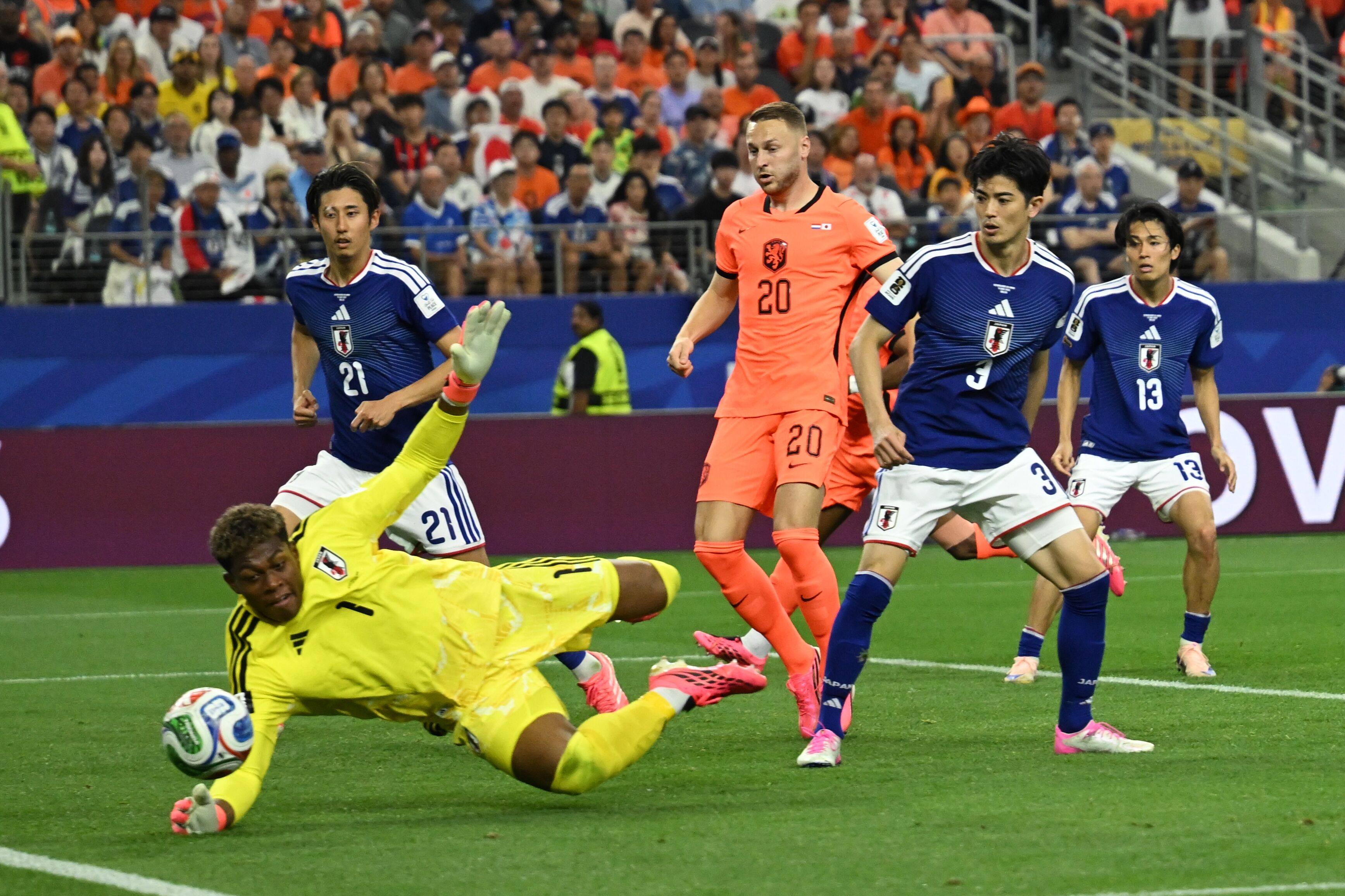 Hollanda 2 Japonya 2 (1)