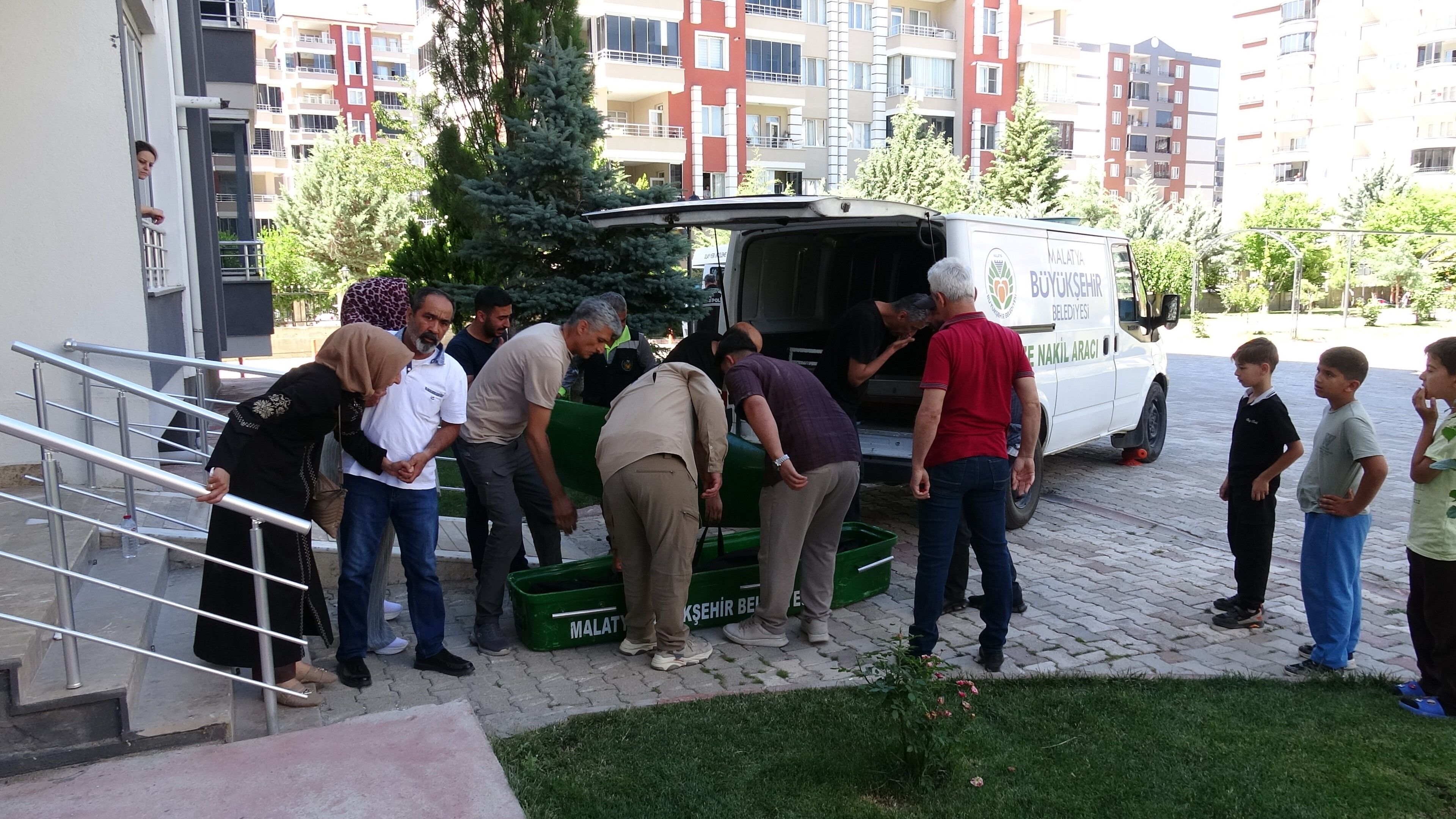 Malatya'da 44 Yaşındaki Kişi Evinde Ölü Bulundu (3)