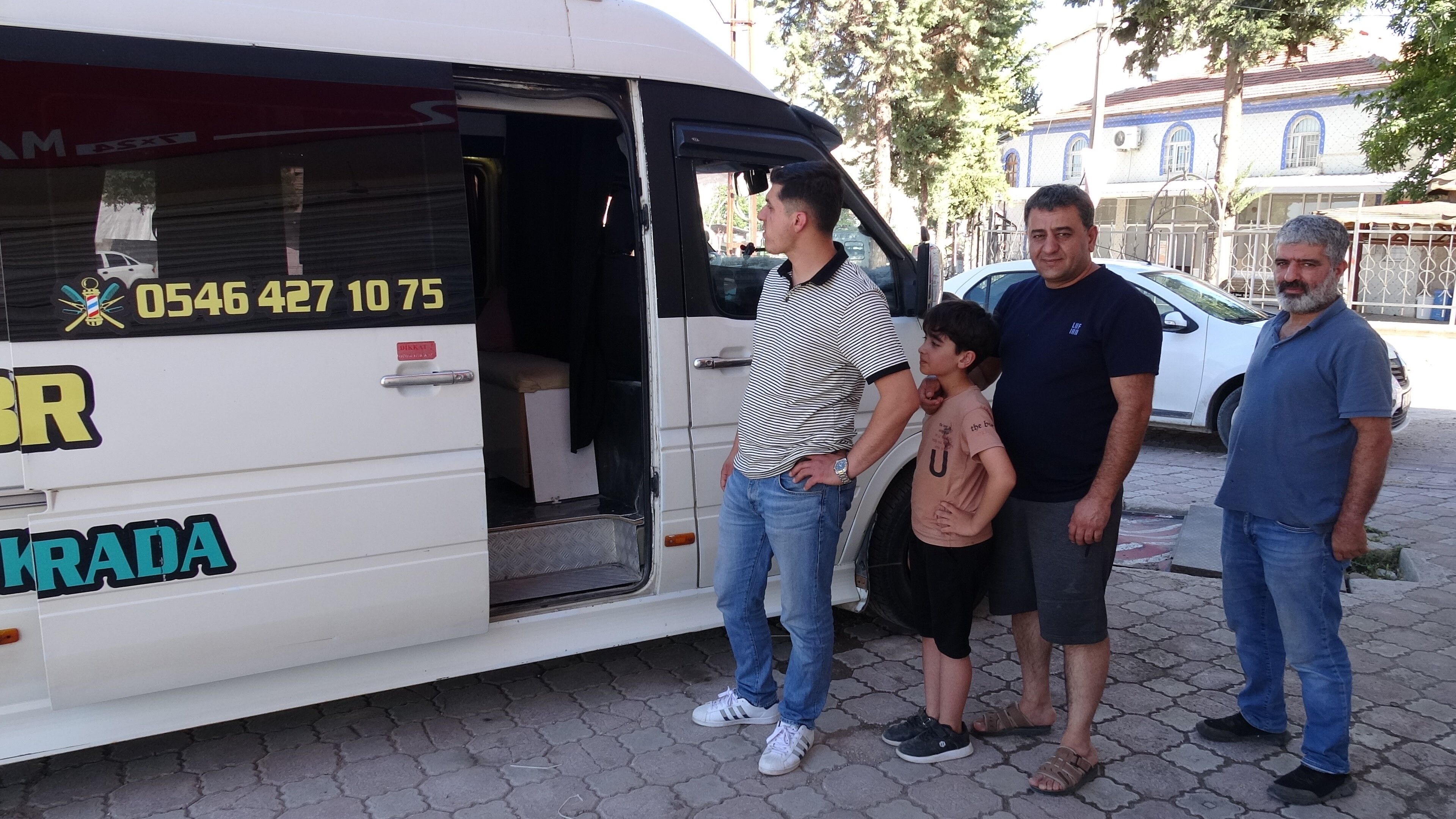 Uzman Çavuşluğu Bıraktı, Mobil Berber Oldu (1)