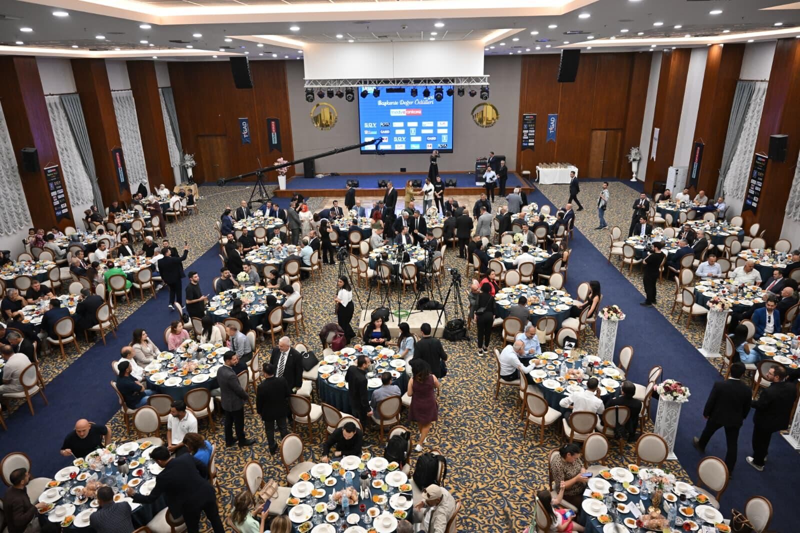 Yatirim Şampi̇yonu Altindağ’a Ödül (4)