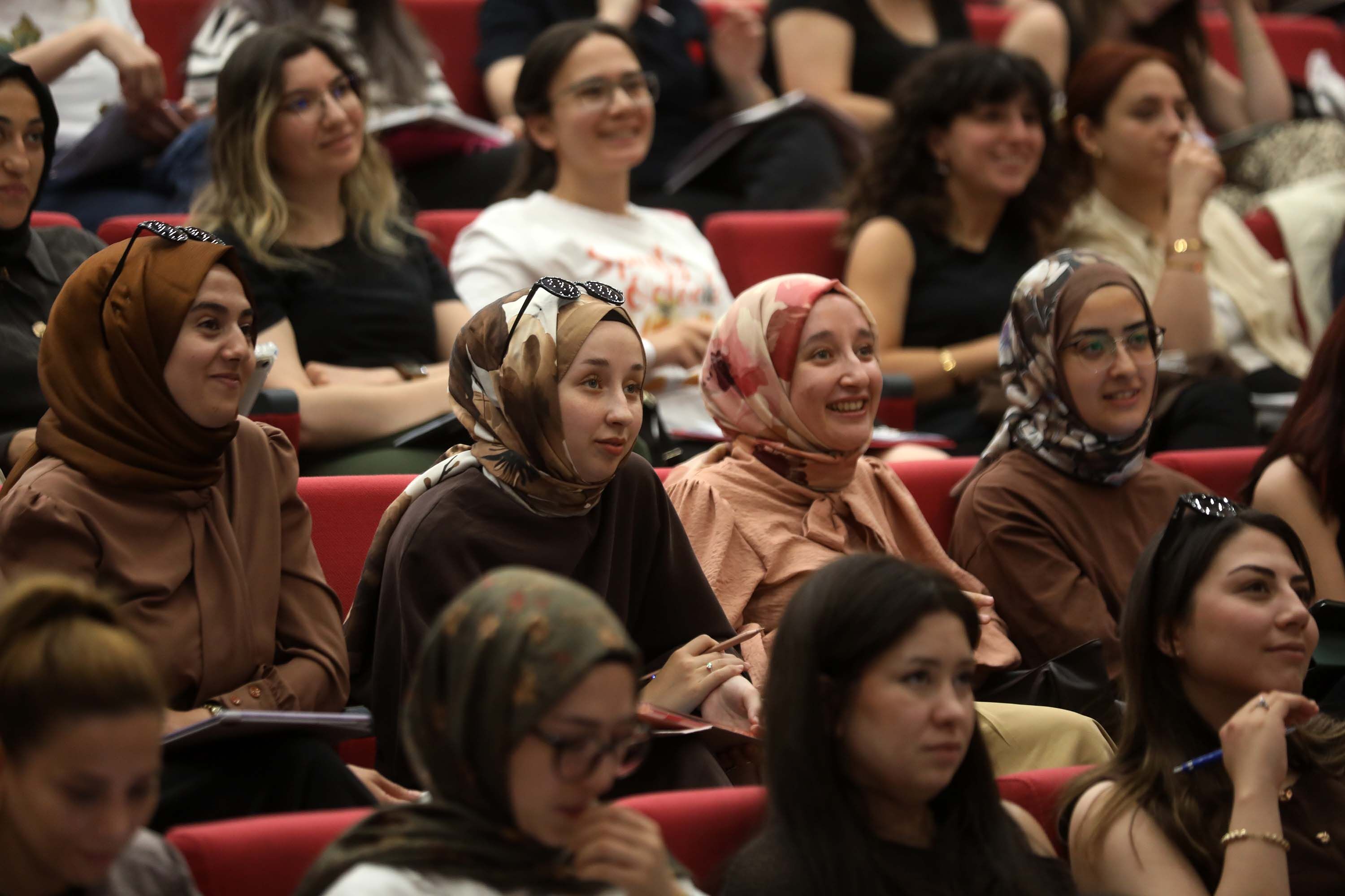 Yenimahalle’de Memur Adaylarına Coğrafya Eğitimi (1)