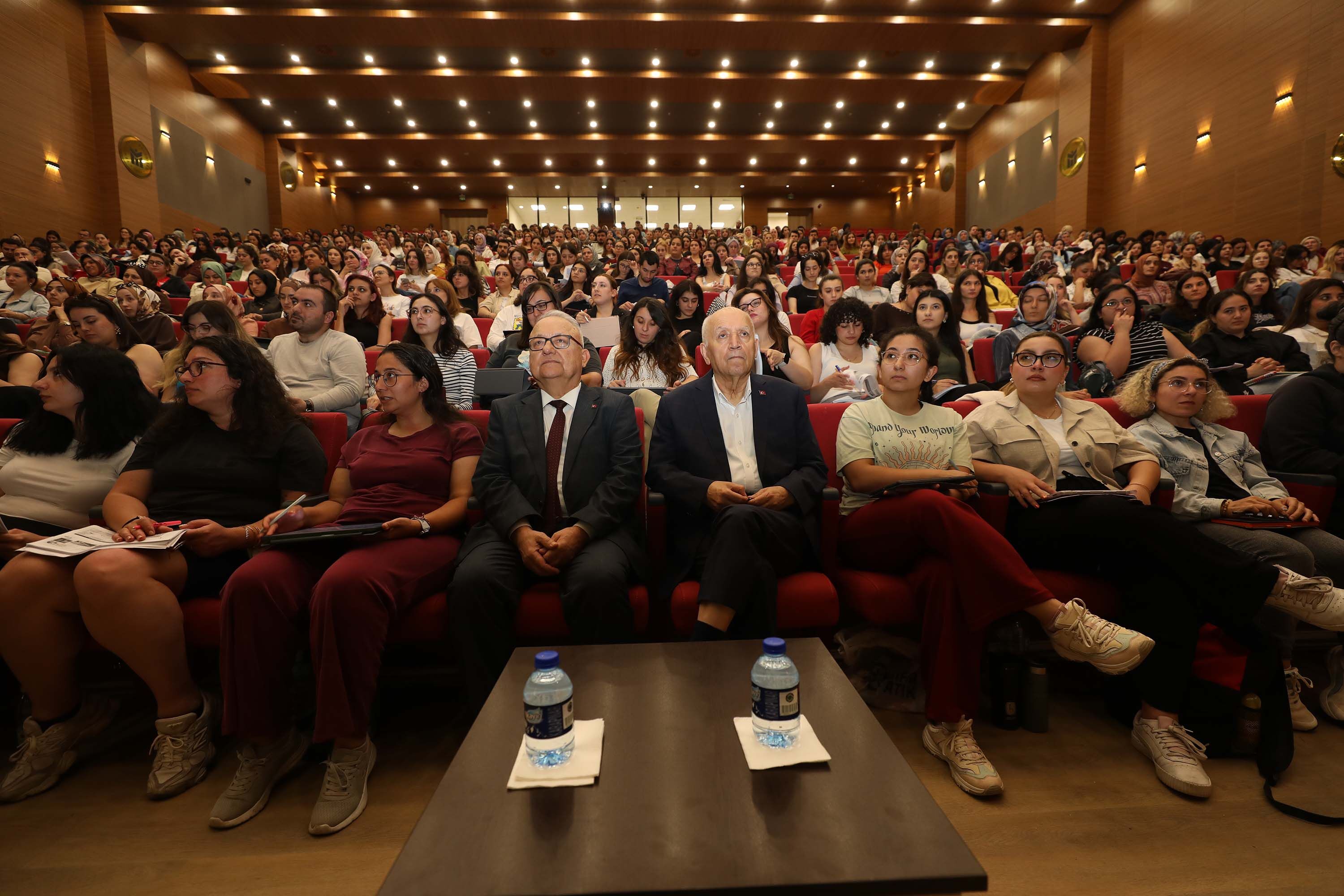 Yenimahalle’de Memur Adaylarına Coğrafya Eğitimi (3)