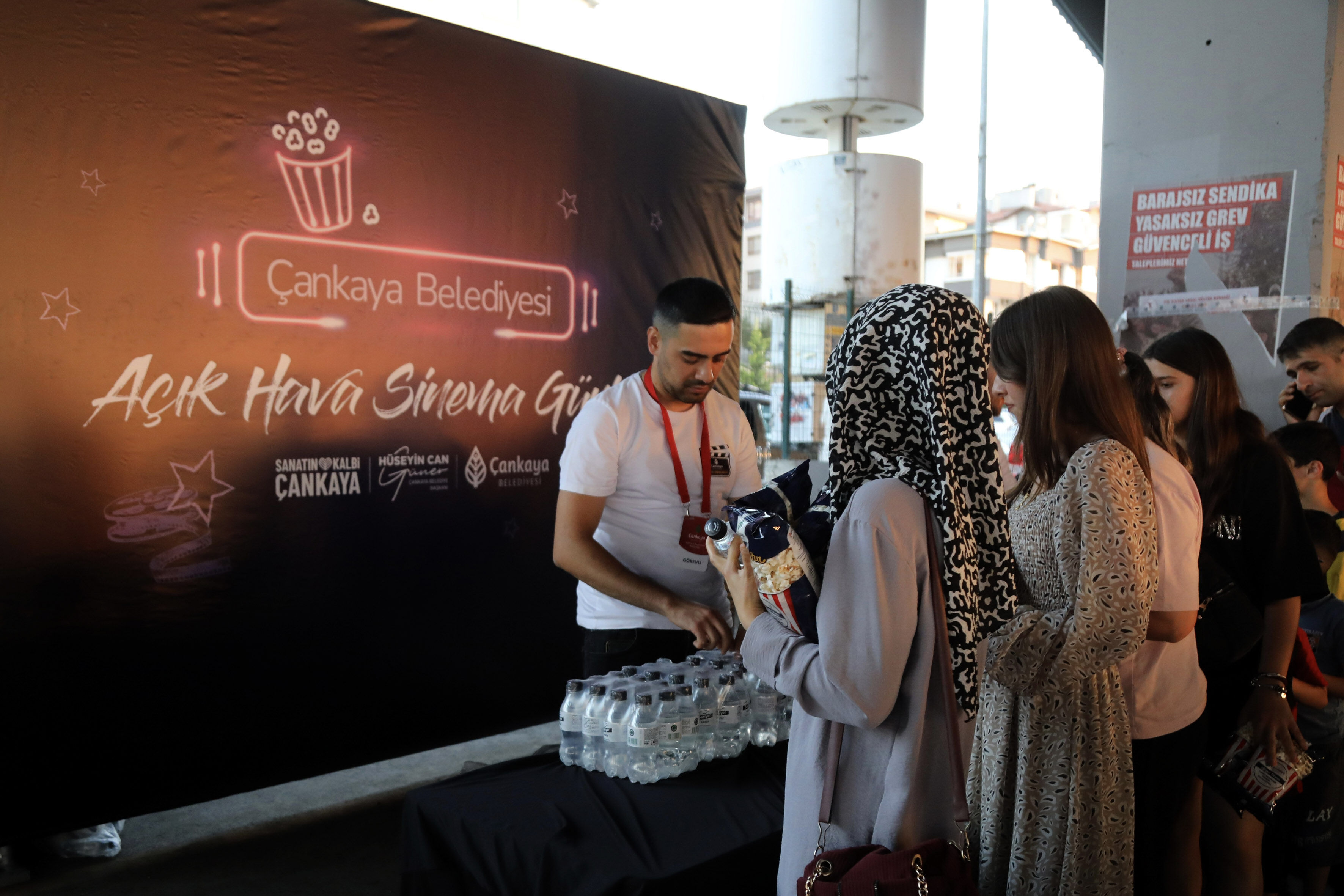 2025 07 11 Kültür Sosyal Açık Hava Sinema Günleri Keklikpınarı Pazar Yeri (6)