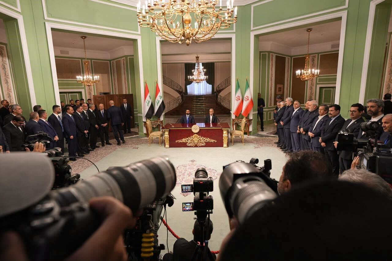 pezeşkiyanzeydiiraniırak
