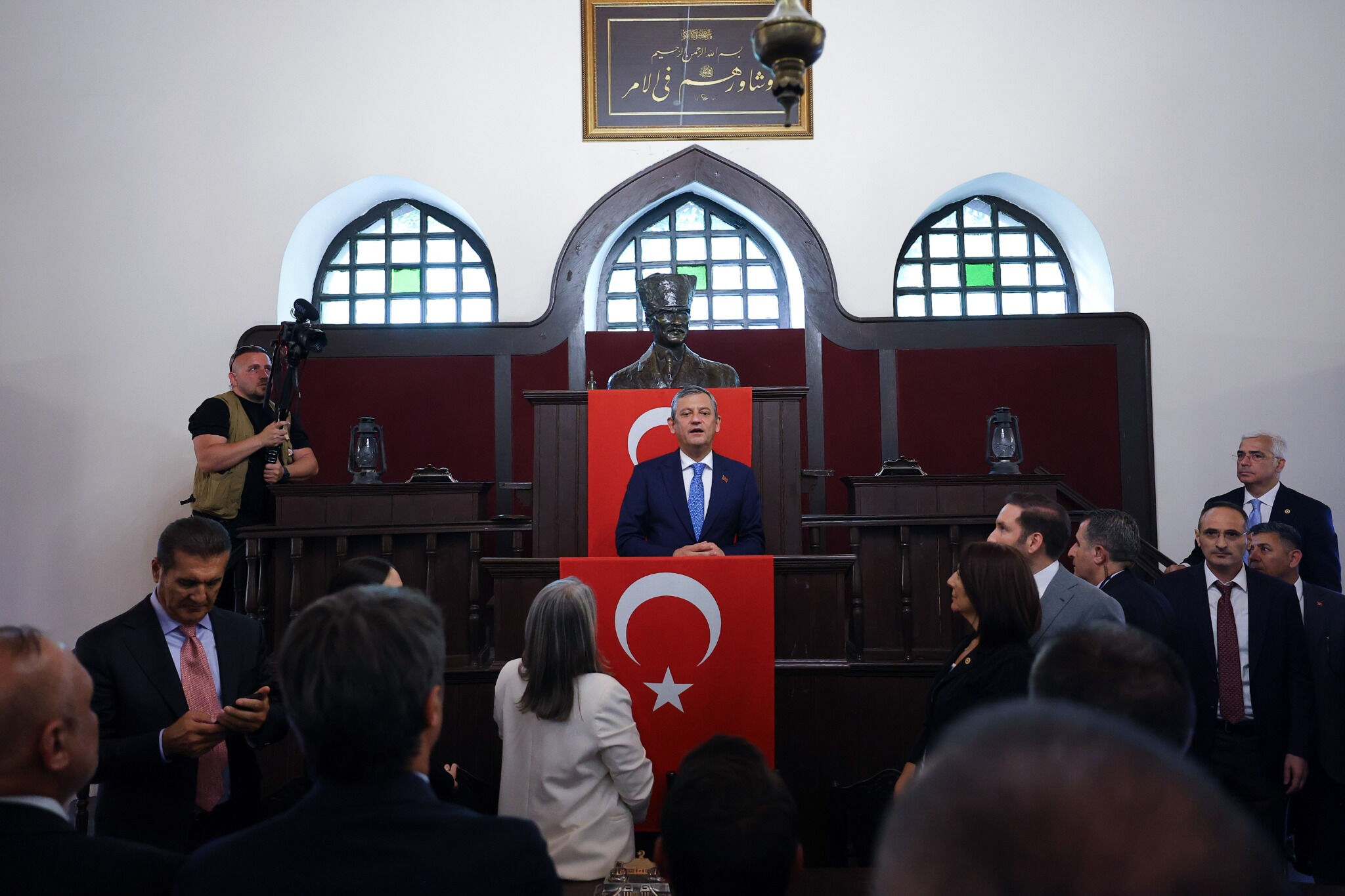 özelyeniparti2