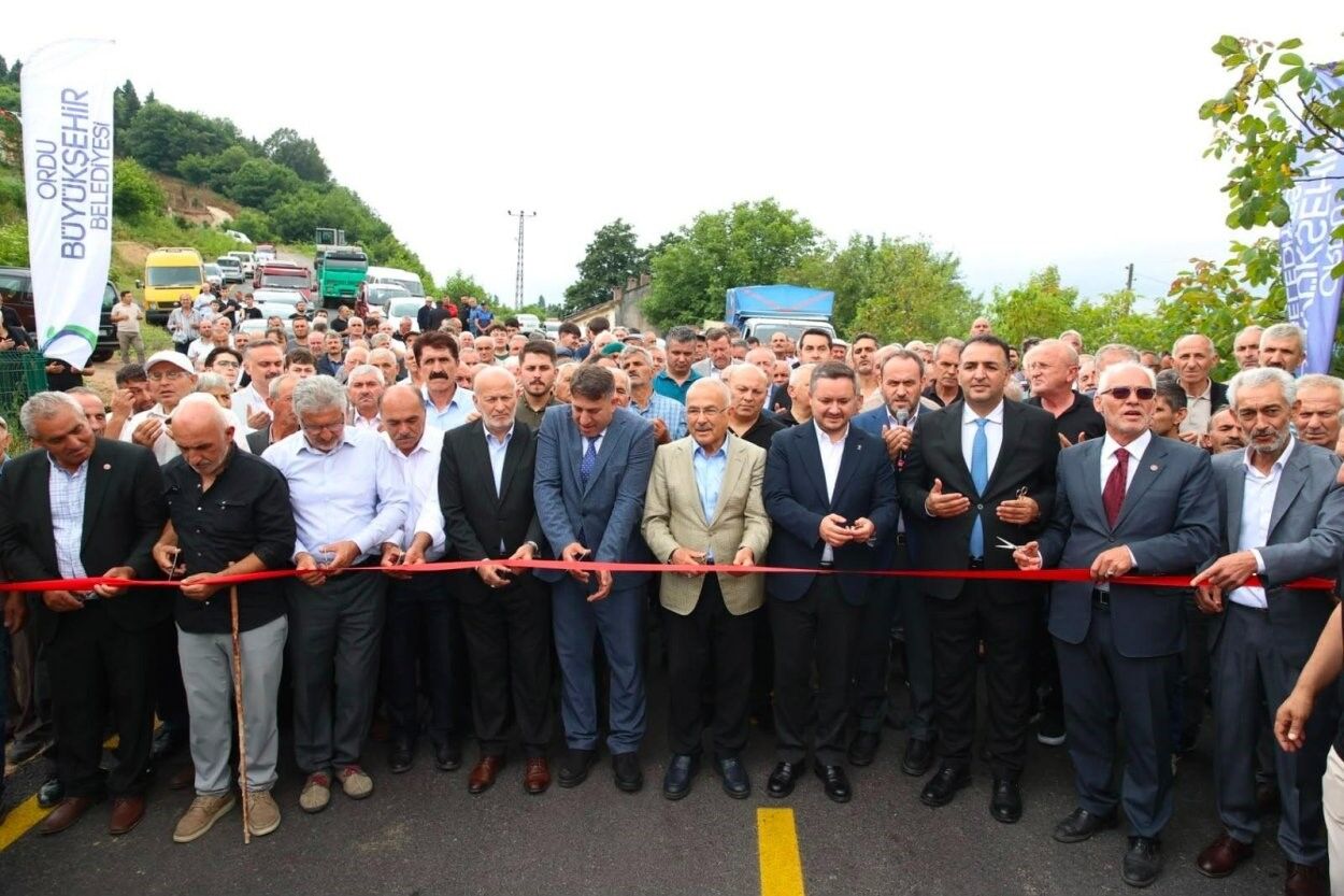 Kızılen-Çubuklu grup yolu