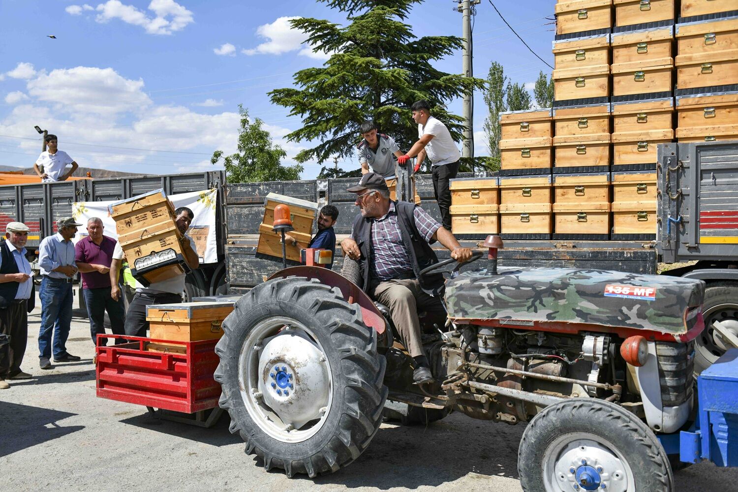 Abb'den Arıcılara Yüzde 50 Hibeli Kovan Desteği (1)