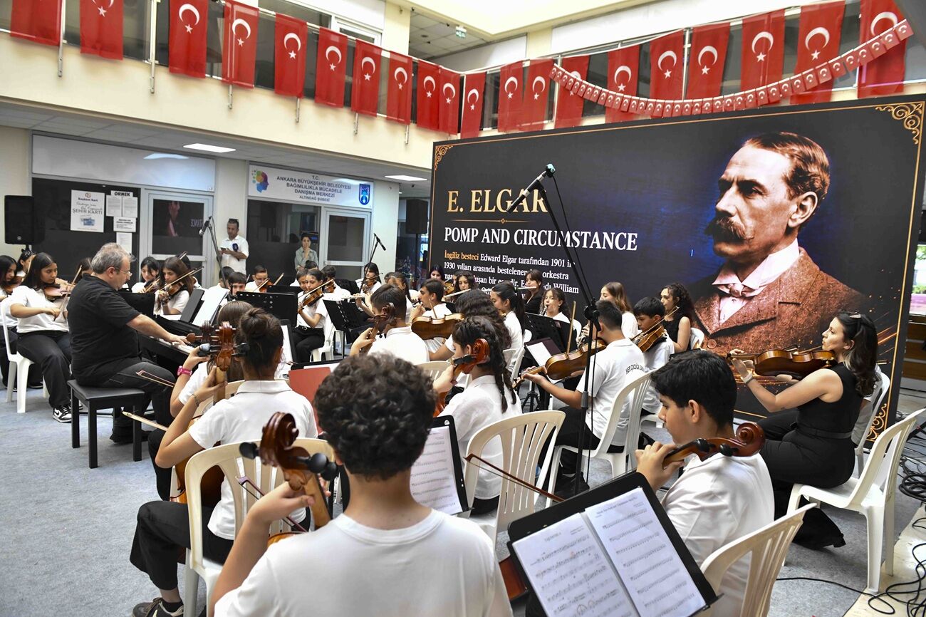 Abb'nin Çocuk Orkestrası 4. Yıl Konseri Verdi (2)