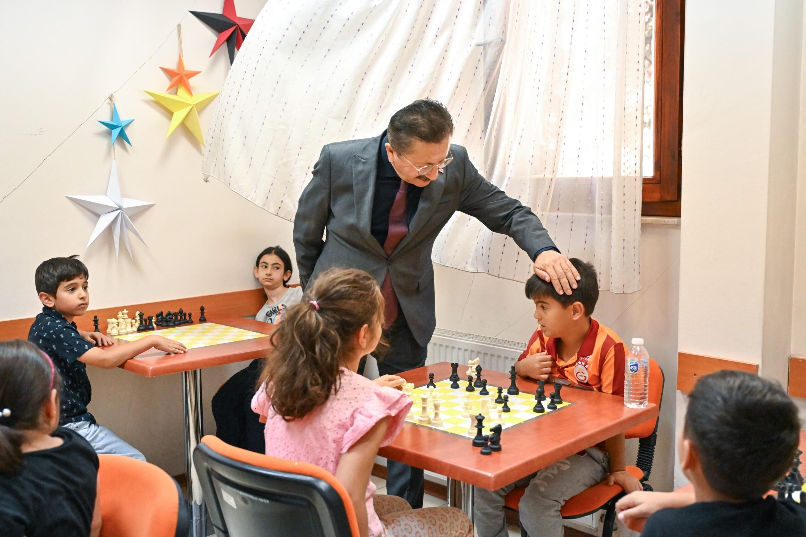 Başkan Ti̇ryaki̇’den Yaz Okullarina Zi̇yaret (2)