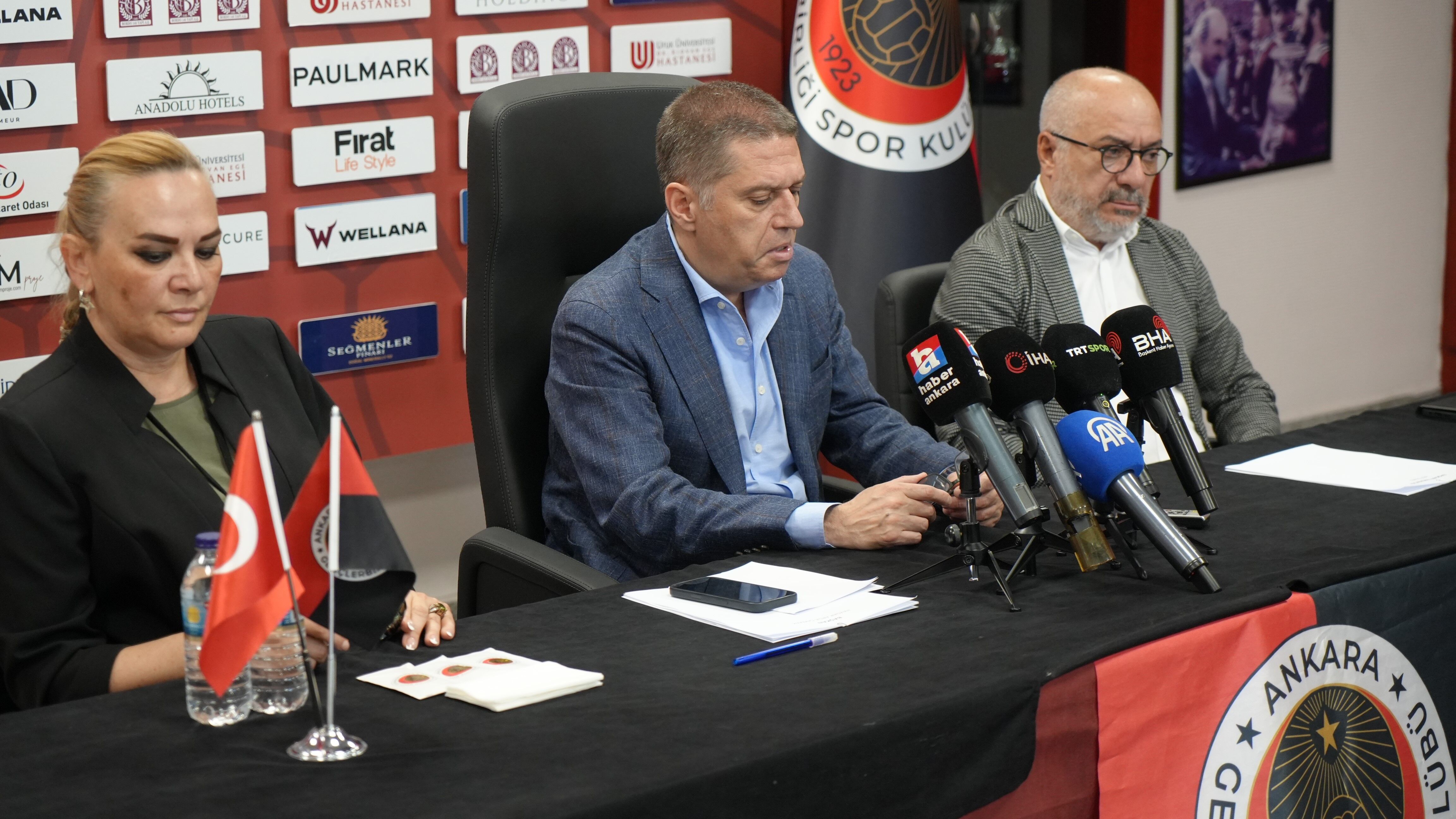 Gençlerbirliği'nde Transfer Planı Üç Mevkiye Odaklandı (2)