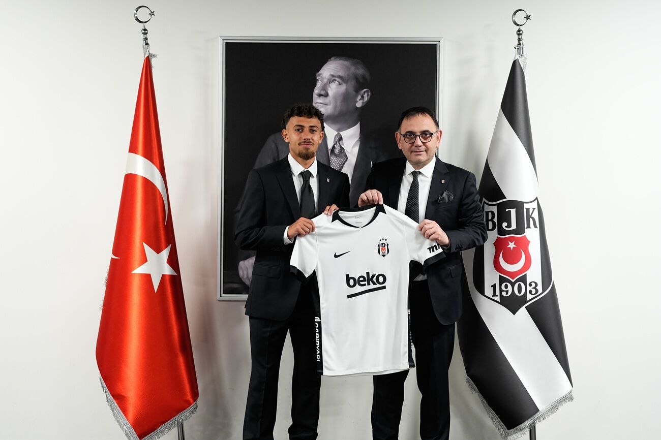 İlhan Fakılı Ile 4 Yıllık Sözleşme (3)
