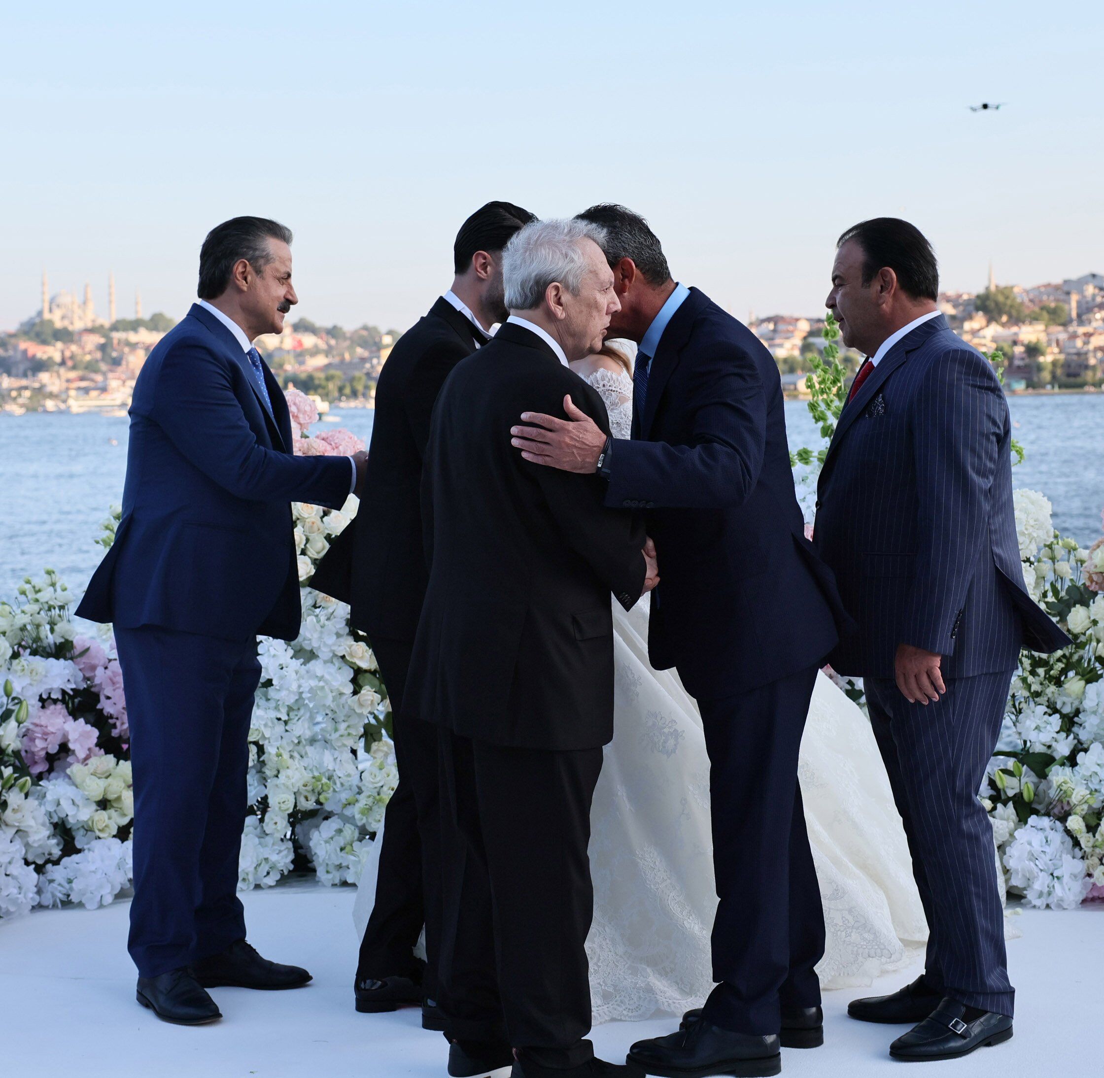 Ismail Yüksek Evlendi.jpg3