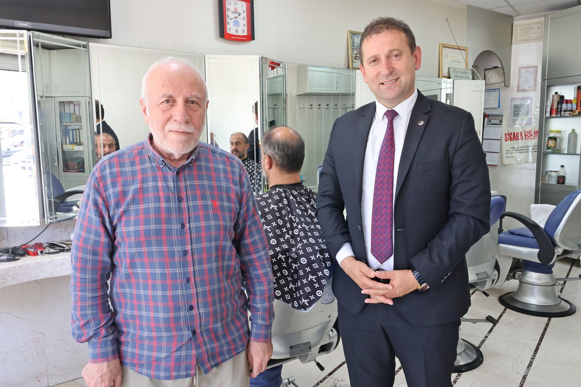 Keçiören'de 61 Yıllık Berberlik Mesleğine Adanmış Ömür (2)